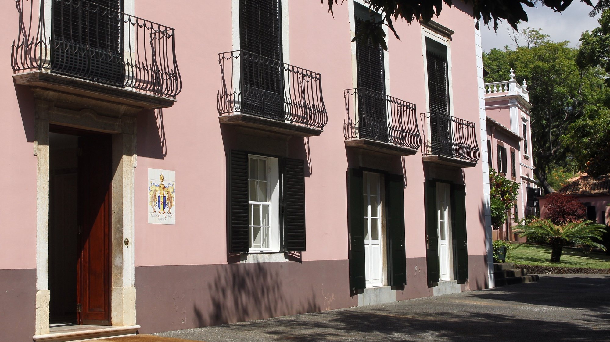 A Quinta Vigia, é atualmente a residência oficial do Governo Regional da Madeira, Funchal, Ilha da Madeira, 17 de março de 2021. A Quinta Vigia, é também conhecida como Quinta das Angústias e Quinta Lambert. HOMEM GOUVEIA/LUSA