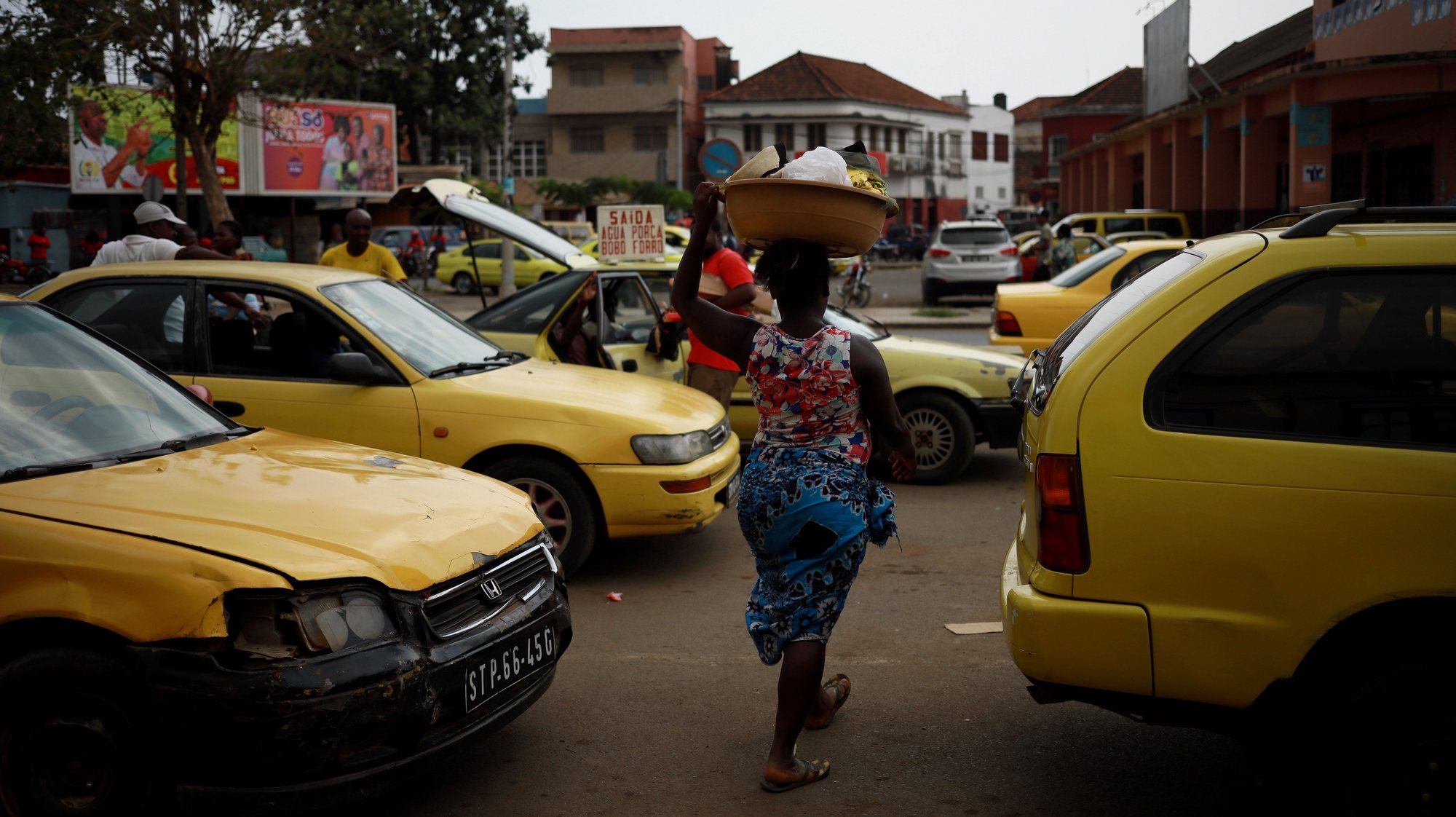 Centro de São Tomé, São Tomé e Príncipe, 19 de setembro de 2022. São Tomé e Príncipe está em campanha eleitoral para as legislativas no próximo dia 25. (ACOMPANHA TEXTO DA LUSA DO DIA 21 DE SETEMBRO DE 2022). ESTELA SILVA/LUSA