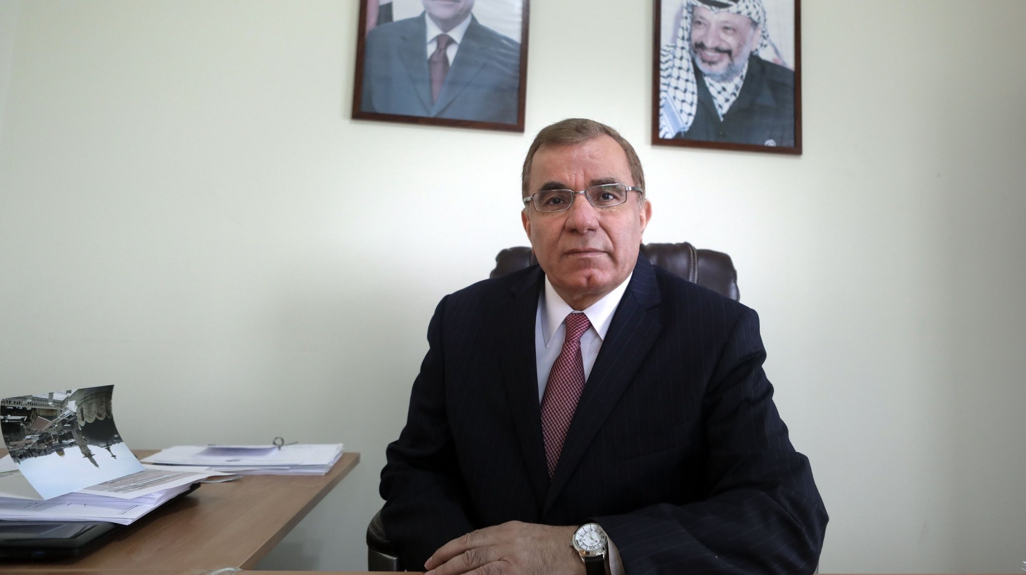O  embaixador da Palestina em Lisboa, Nabil Abuznaid,  na Missão Diplomática palestiniana, 14 dezembro 2017, em Lisboa.    MANUEL DE ALMEIDA / LUSA