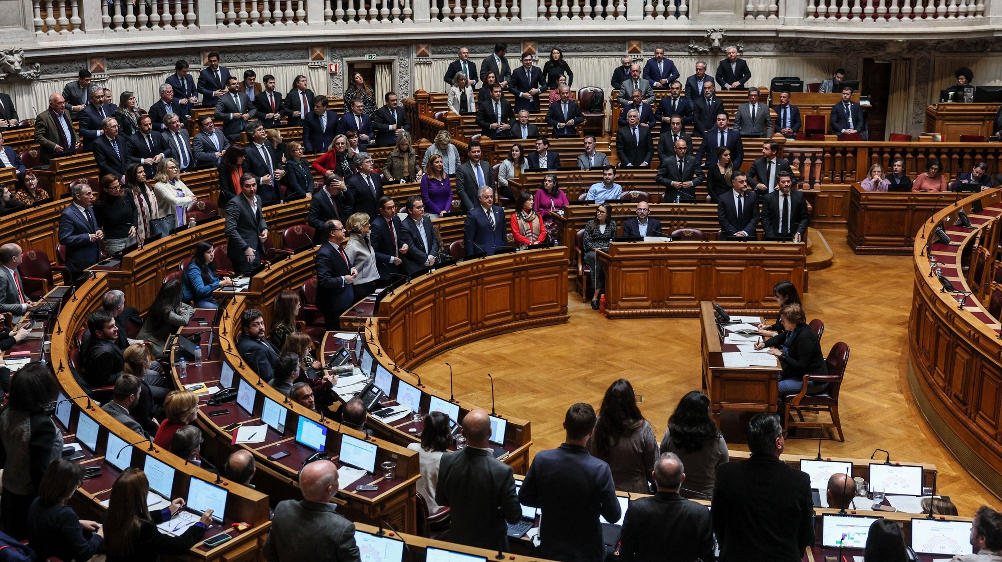 Deputados votam contra a lei da despenalização da morte medicamente assistida, na Assembleia da República, em Lisboa, 09 dezembro 2022. MANUEL DE ALMEIDA/LUSA