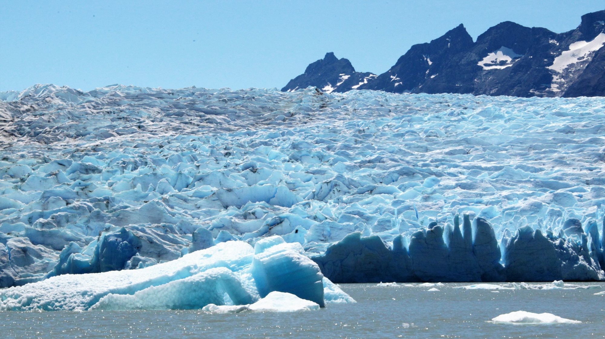 epa10431537 Small masses of ice in the Gray Glacier, in Chilean Patagonia, 25 December 2022 (issued 26 January 2023). The academic and glaciologist from the University of Chile Alexis Segovia told EFE on 26 January that the recent detachment of a large mass of ice in Antarctica is &#039;a common phenomenon&#039; and is not directly related to the climate crisis, although this could negatively affect the iceberg. According to a press release by the British Antarctic Survey (BAS), a huge iceberg (1550 km2), almost the size of Greater London, broke off the 150m thick Brunt Ice Shelf on 22 January, after cracks that have been developing naturally over the last few years extended across the entire ice shelf, causing the new iceberg to break free.  EPA/JAVIER MARTIN