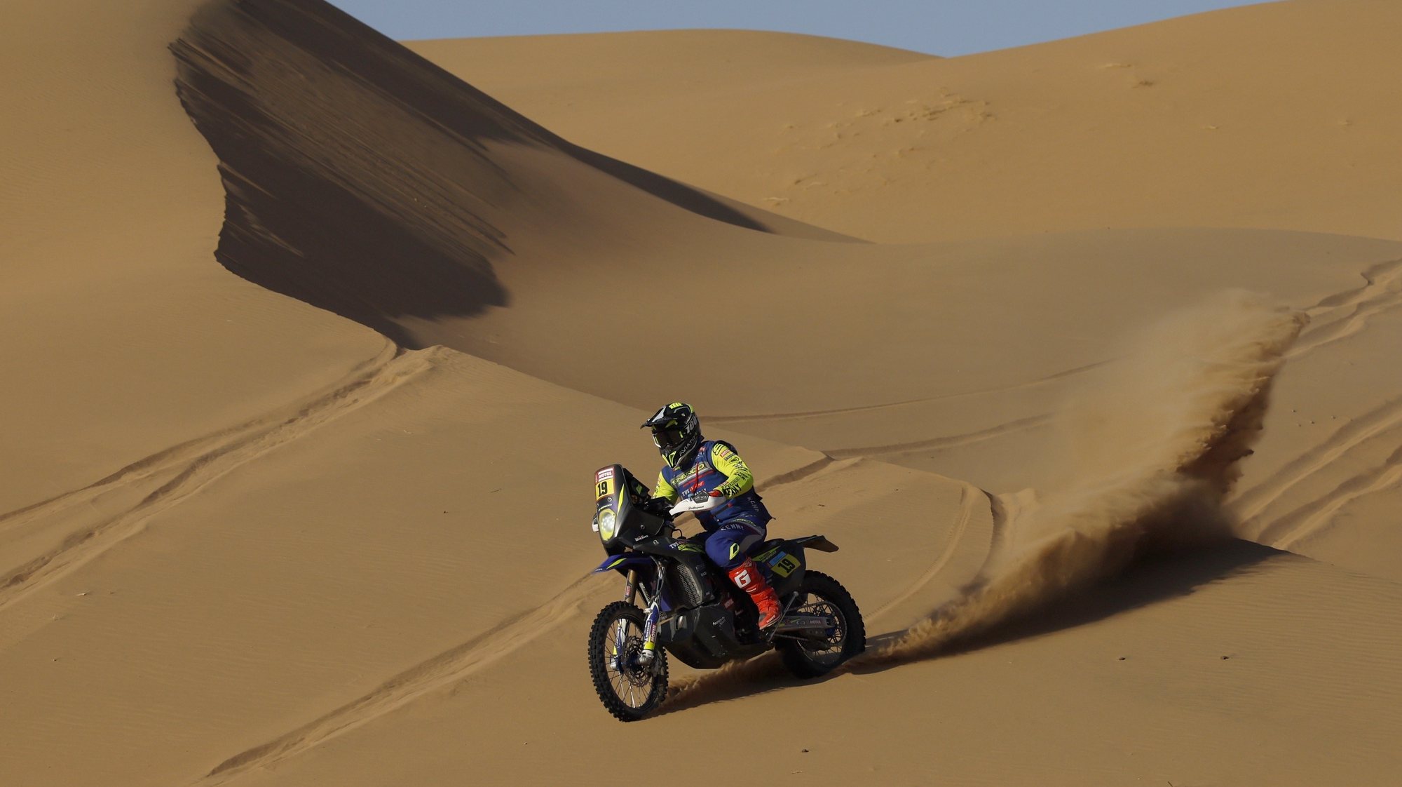 epa09682067 Portuguese rider Rui Goncalves of the Sherco Factory team in action during stage 11 of the Rally Dakar 2022 around Bisha, Saudi Arabia, 13 January 2022.  EPA/YOAN VALAT