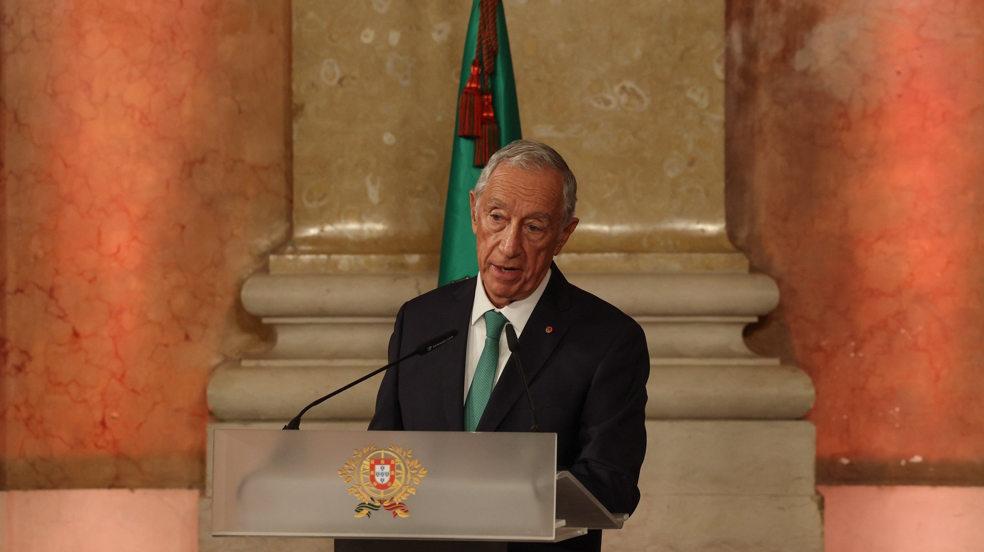 Portuguese President Marcelo Rebelo de Sousa, speaks during the swearing in cerimony of the XXIV Constitutional Government held at Ajuda Palace, in Lisbon, Portugal, 02 April March 2024. These legislative elections resulted in the victory of AD - a pre-election coalition formed by PSD, CDS-PP and People&#039;s Monarchist Party (PPM) - by around 54,000 votes (0.85%) more than the PS, the narrowest margin in the history of Portuguese democracy. The two coalitions led by the PSD (the AD on the mainland and in the Azores, and Madeira Primeiro with the PSD and CDS-PP in Madeira) - won 28.83% of the votes and 80 members of parliament (78 for the PSD and two from the CDS-PP), according to the official results. The PS was the second-most-voted party with 27.98% and 78 MPs. JOAO RELVAS/LUSA