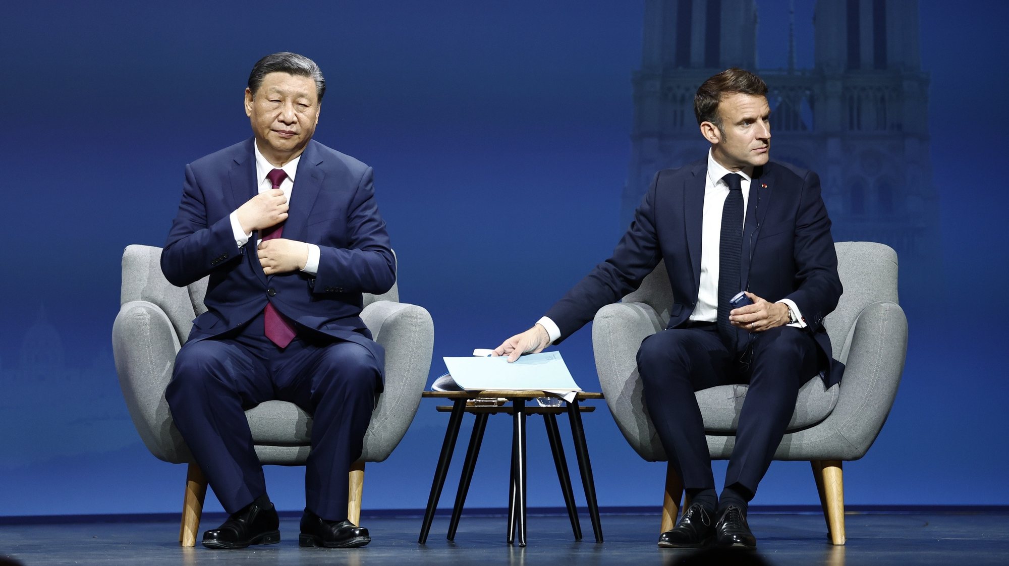 epa11322498 French President Emmanuel Macron (R) and Chinese President Xi Jinping (L) attend the sixth meeting of the Franco-Chinese Business Council at the Marigny Theater in Paris, France, 06 May 2024. Chinese President Xi Jinping arrived on an official two-day state visit hosted by the French president, where the French leader will seek to push his counterpart on issues ranging from Ukraine to trade.  EPA/MOHAMMED BADRA / POOL