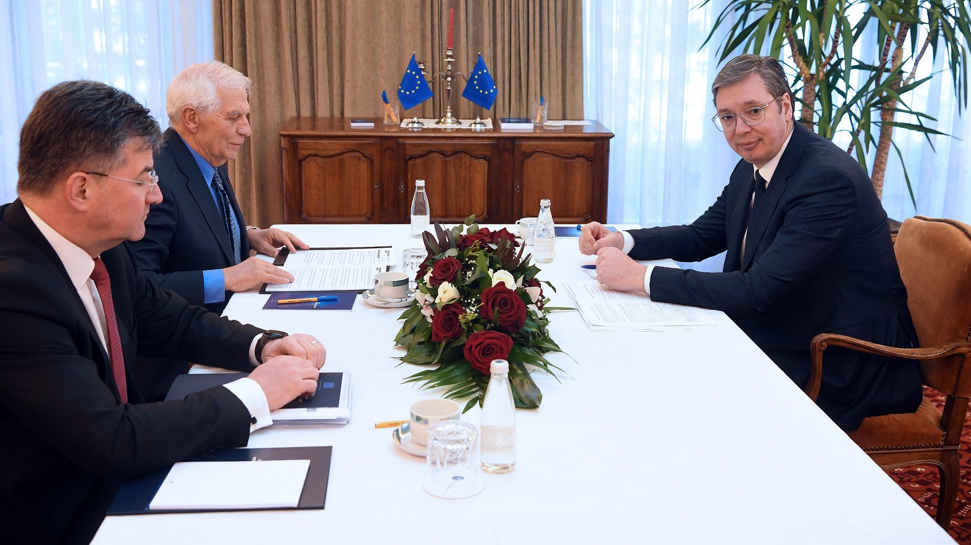 epa10530472 EU High Representative for Foreign Affairs and Security Policy Josep Borrell (C) and EU Special Representative Miroslav Lajcak (L) meet with Serbian President Aleksandar Vucic (R), during the High-level Meeting of the Belgrade-Pristina Dialogue in Ohrid, Republic of North Macedonia, 18 March 2023. International diplomats are trying to make progress with the so-called &#039;French - German&#039; plan in an effort to normalize the ties between Kosovo and Serbia.  EPA/DIMITRIJE GOLL