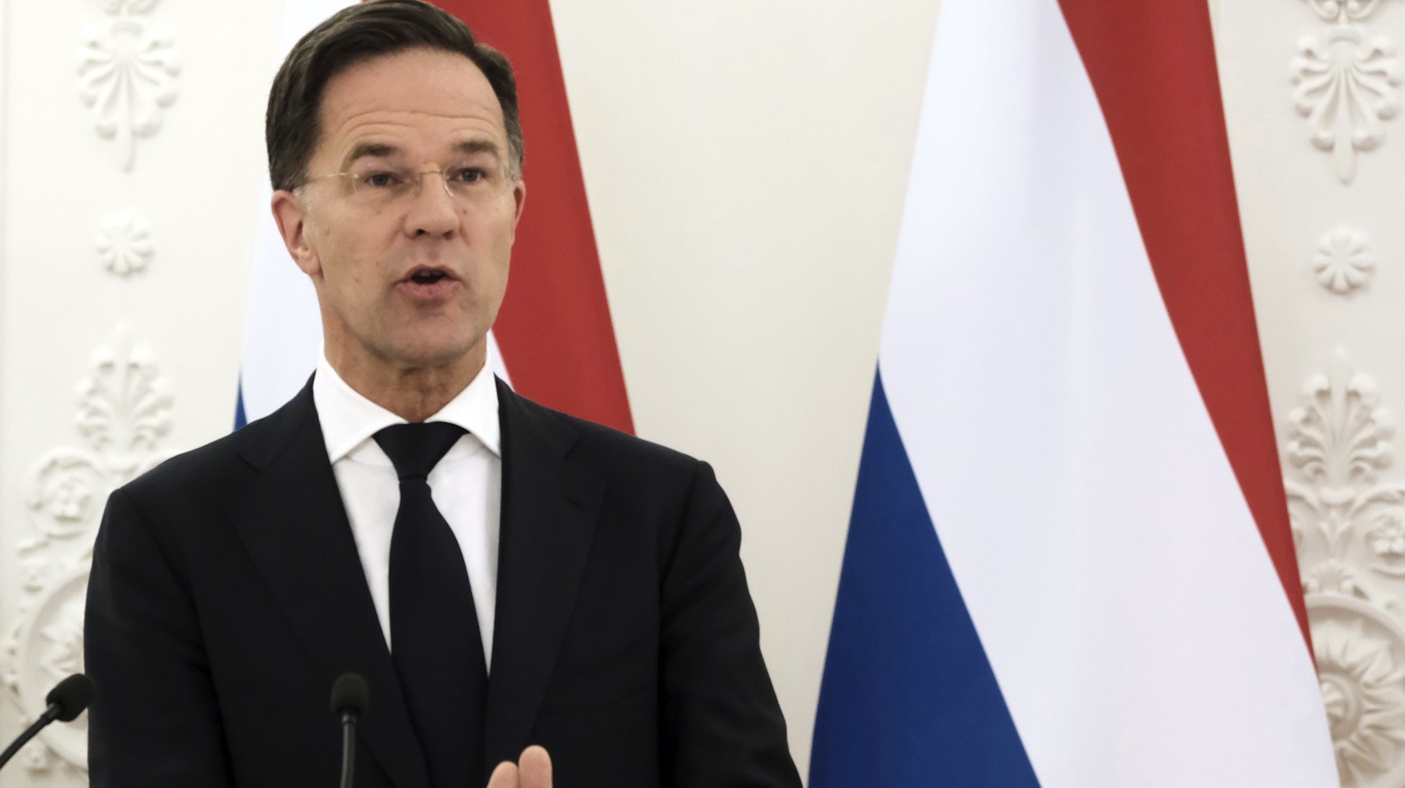 epa11255631 Dutch Prime Minister Mark Rutte attends a press conference after his meeting with the Lithuanian president in Vilnius, Lithuania, 02 April 2024. The Lithuanian president and the Dutch prime minister during the meeting discussed defense and security, the strengthening of NATOÃ•s eastern flank, support for Ukraine, and current EU issues.  EPA/VALDA KALNINA
