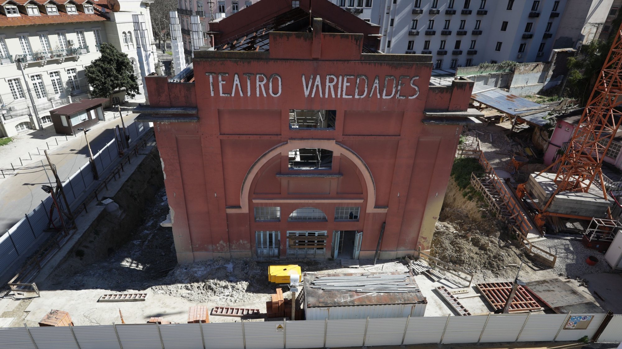 Aspeto do teatro Variedades degradado, no Parque Mayer, 21 fevereiro 2018, em Lisboa.   MANUEL DE ALMEIDA/LUSA