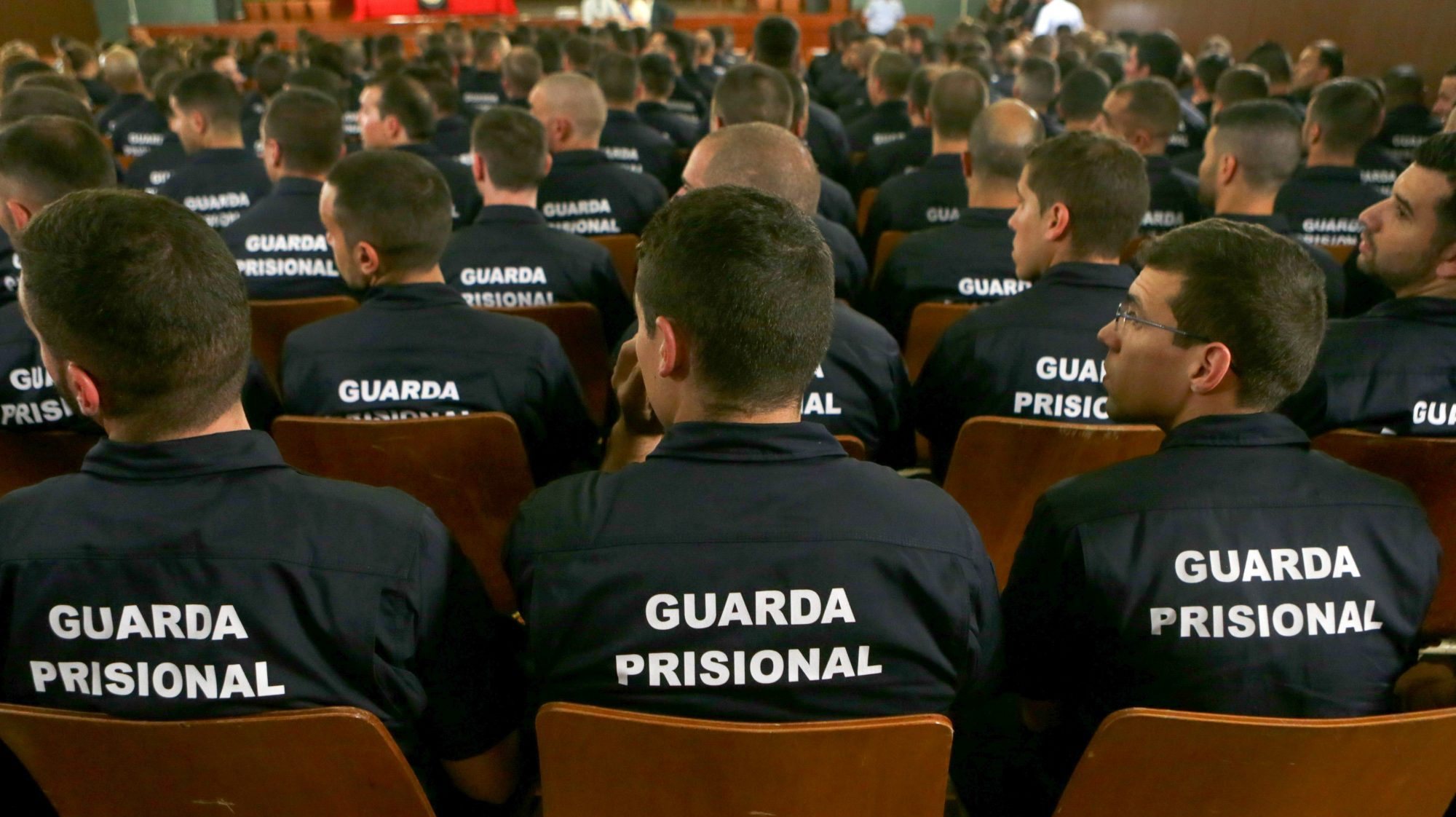 Guardas prisionais manifestam revolta por subsídio de missão só abranger Polícia Judiciária