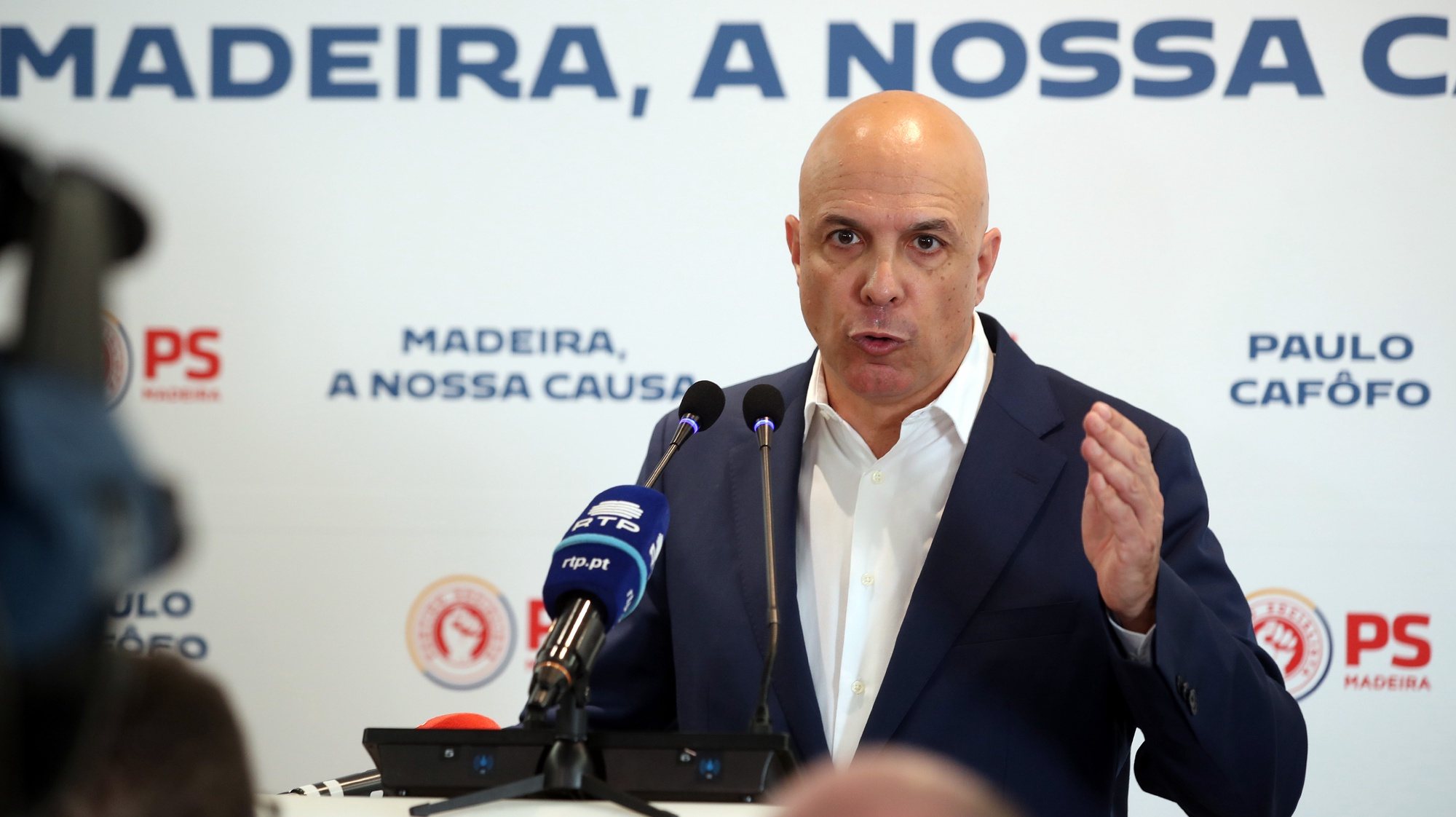 Paulo Cafôfo apresenta candidatura à presidência do Partido Socialista/Madeira, esta manhã na sede do partido, no Funchal, Madeira, 18 de novembro de 2023. HOMEM DE GOUVEIA/LUSA