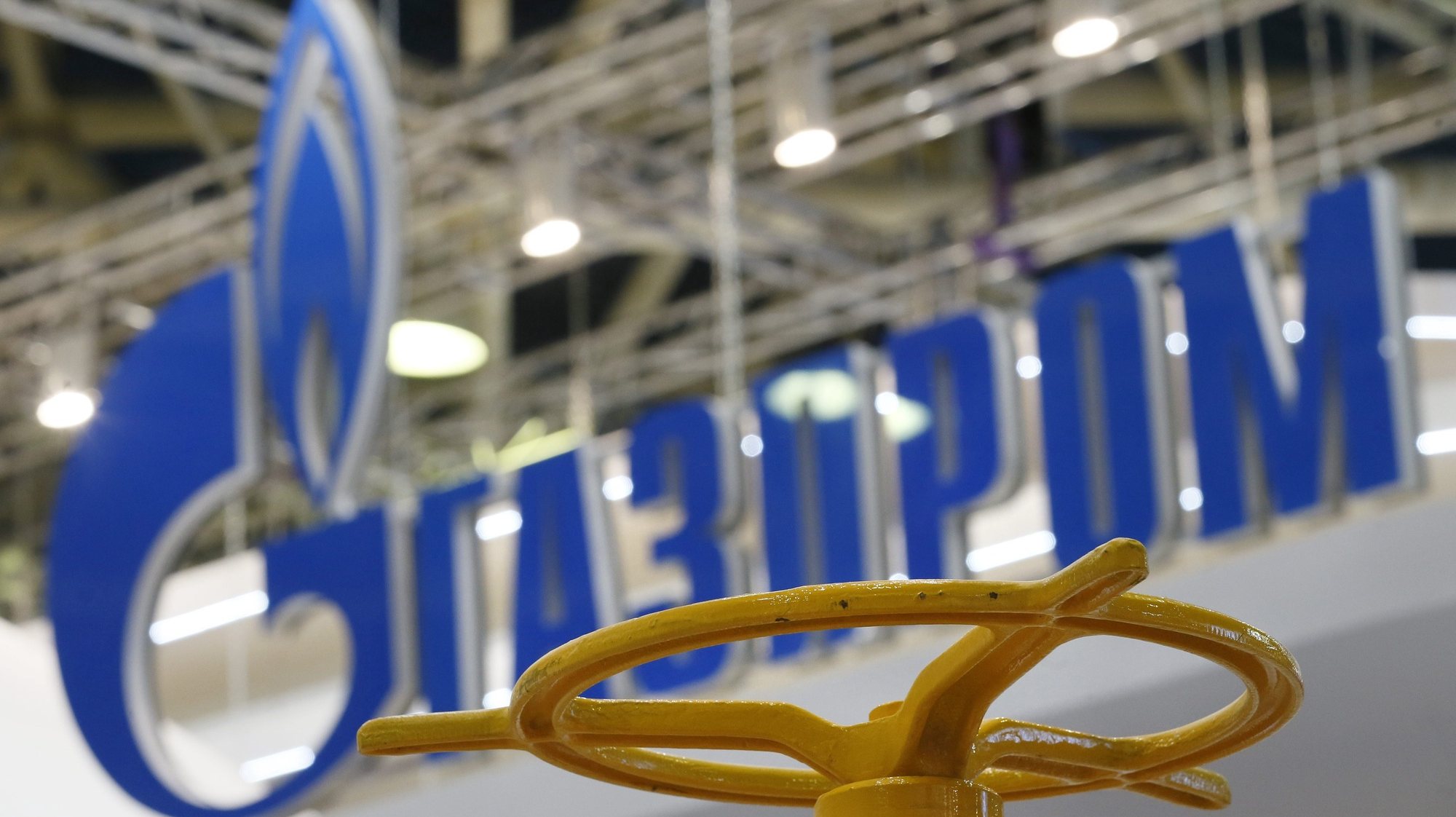 epa05265562 A logo of the Russian Gazprom company during the 16th Neftegaz International Exhibition in Moscow, Russia, 18 April 2016. The 16th Neftegaz International Exhibition is attended by 750 participants from 33 countries.  EPA/SERGEI ILNITSKY