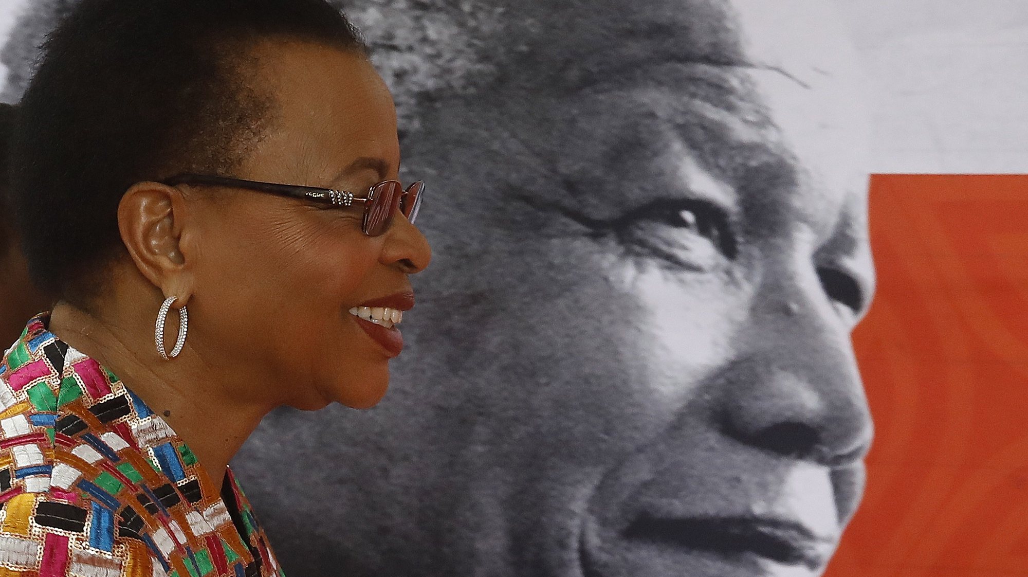 epa07196991 Mrs Graca Machel arrives at the  Isâ€™thunziâ€™ Sabafazi event held in Soweto,, Johannesburg, South Africa, 29 October 2018.  The Nelson Mandela Foundation along with the GraÃ§a Machel Trust, Kuhluka Movement, and Zoleka Mandela Foundation hosted an event as part of the &quot;Remembrance period&quot; to mark five years since Madibaâ€™s passing and to recognize the 16 Days of Activism against Gender-based Violence.  EPA/KIM LUDBROOK