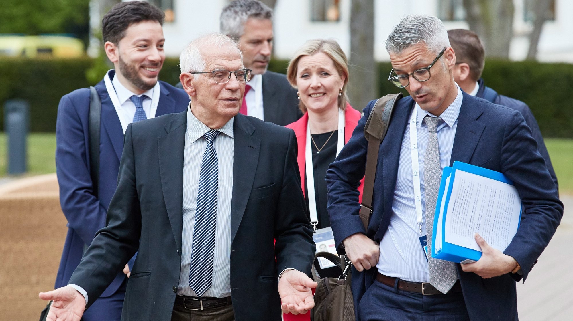 epa09943901 High Representative of the Union for Foreign Affairs and Security Policy Josep Borrell (L) arrives with delegates for the G7 Foreign Ministers Summit in Wangels, Germany, 13 May 2022.  EPA/Georg Wendt / POOL