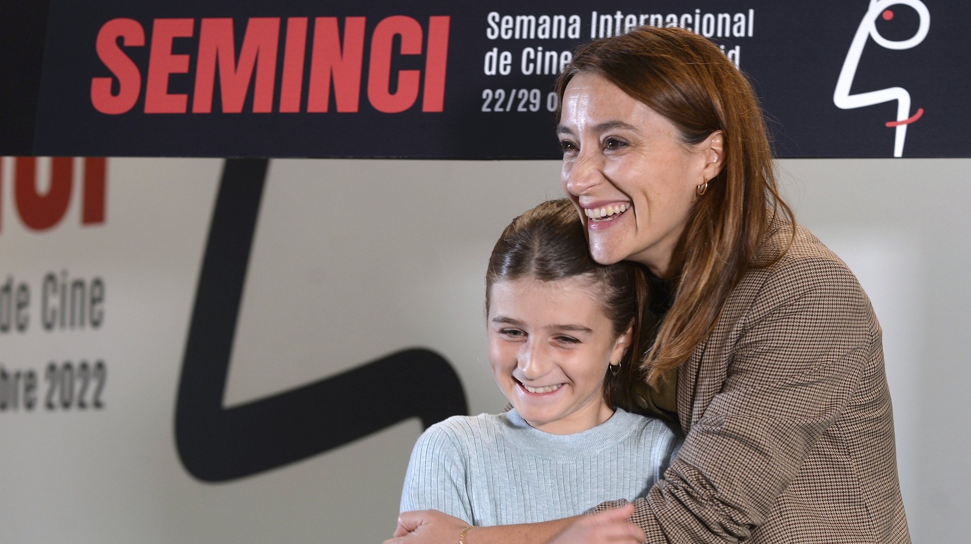 epa10263041 French filmmaker Cristele Alves (R) poses with her daughter, actor Lua Michel during the presentation of the film &#039;Alma Viva&#039;, competing in the Official Section of the Seminci Film Festival in Valladolid, Spain, 24 October 2022. The movie will represent Portugal in the Oscar Academy Awards.  EPA/Nacho Gallego