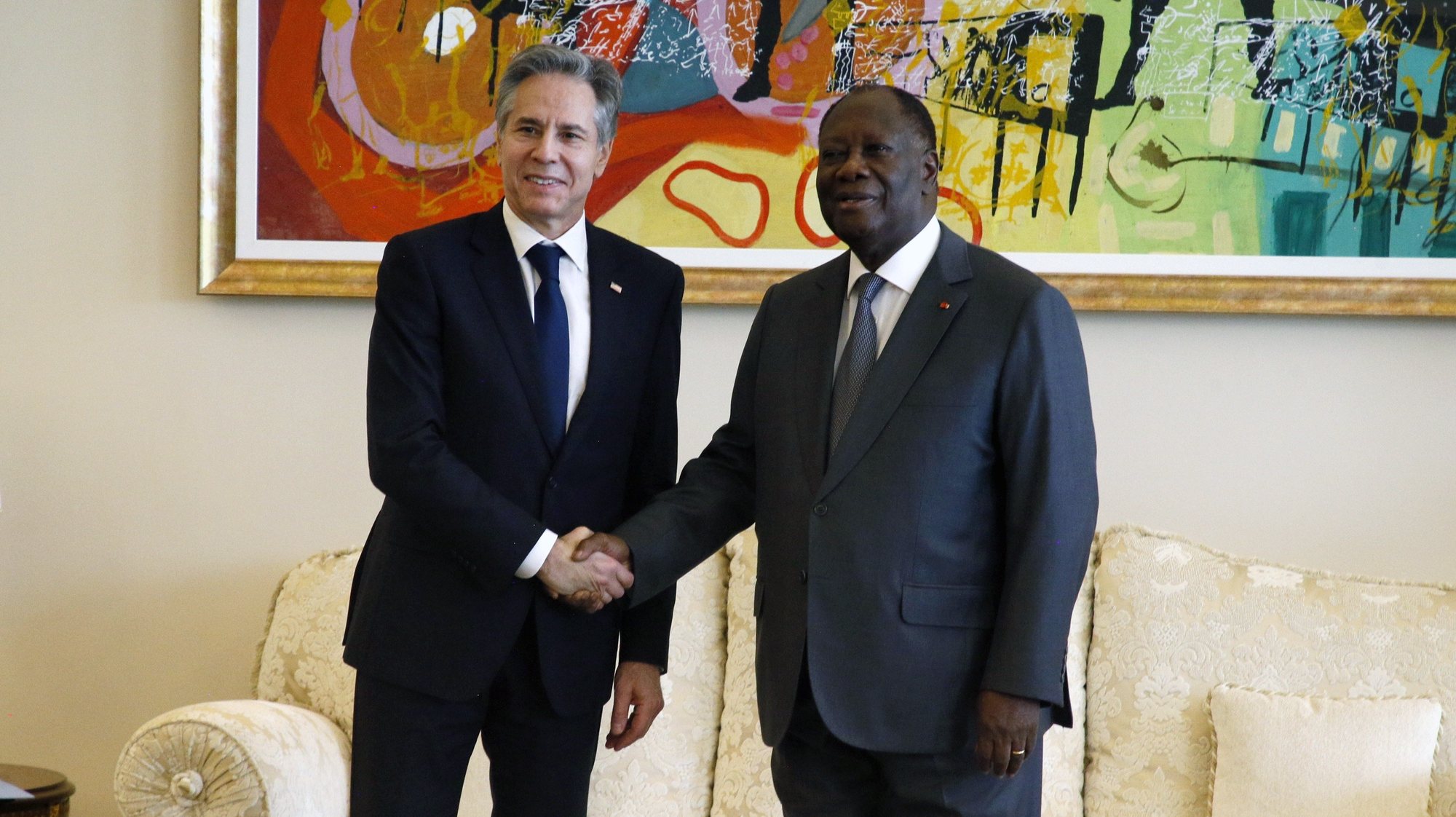 epa11098663 President of the Ivory Coast, Alassane Ouattara (R), receives the US Secretary of State, Antony Blinken (L), at his residence in Abidjan, Ivory Coast, 23 January 2024. The United States Secretary of State arrived in Abidjan on 22 January for a 48-hour working visit.  EPA/LEGNAN KOULA