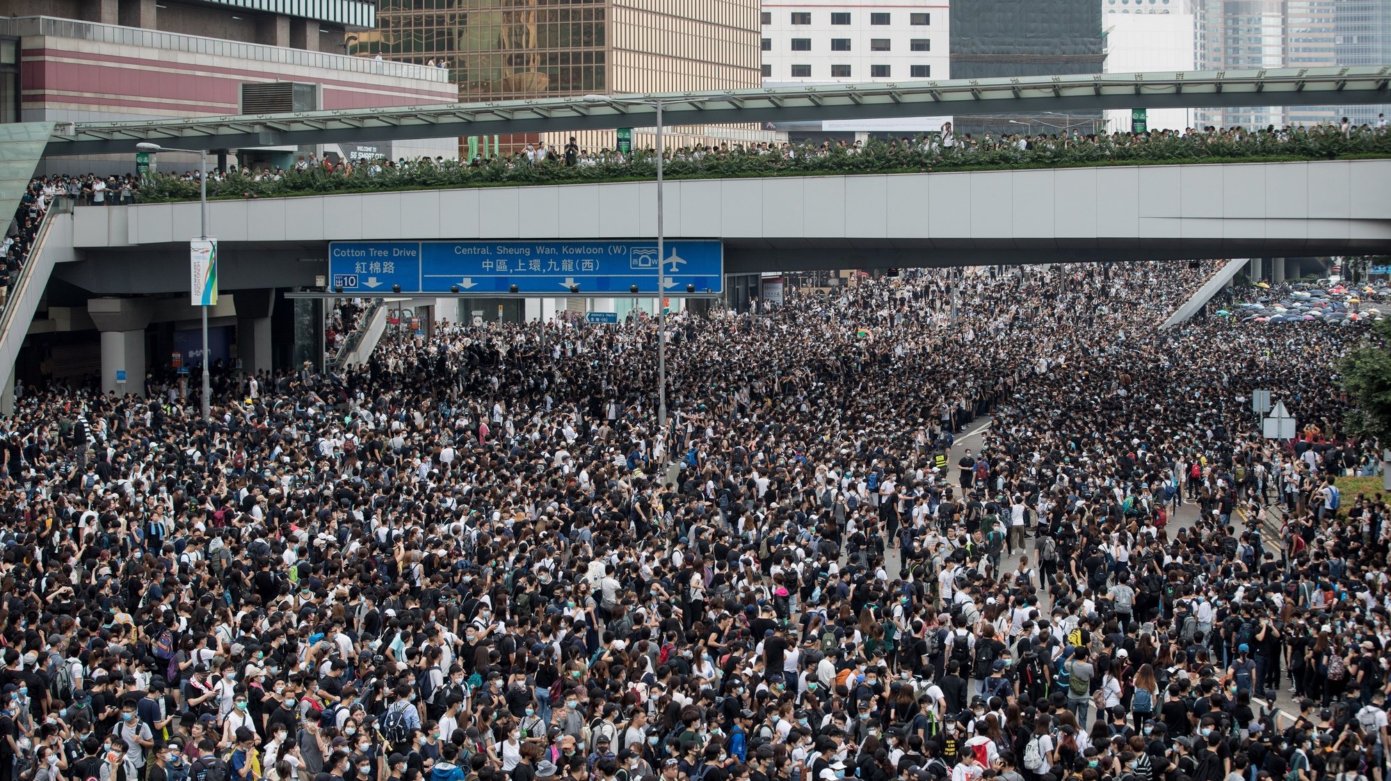 epa09261432 (FILE) Protesters take part in a rally against an extradition bill outside the Legislative Council in Hong Kong, China, 12 June 2019 (reissued 11 June 2021). June 12 marks the second anniversary of the protest movement against the bill which faced immense opposition and would allow the transfer of fugitives to jurisdictions which Hong Kong does not have a treaty with, including mainland China.  EPA/JEROME FAVRE *** Local Caption *** 55267110