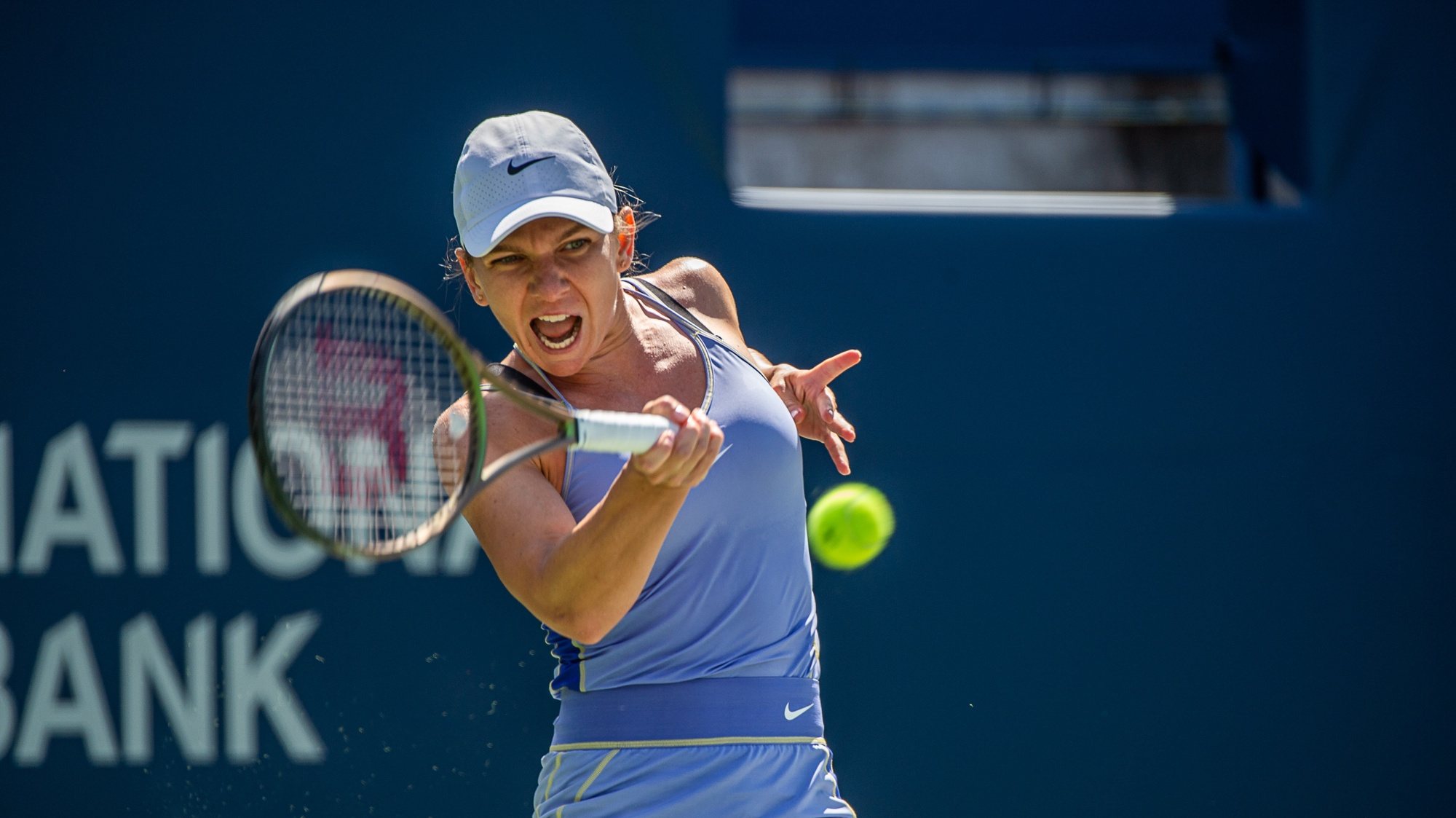 epaselect epa10119598 Simona Halep of Romania in action against Jessica Pegula of the US during the women&#039;s semi-final of the National Bank Open tennis tournament in Toronto, Canada, 13 August 2022.  EPA/EDUARDO LIMA