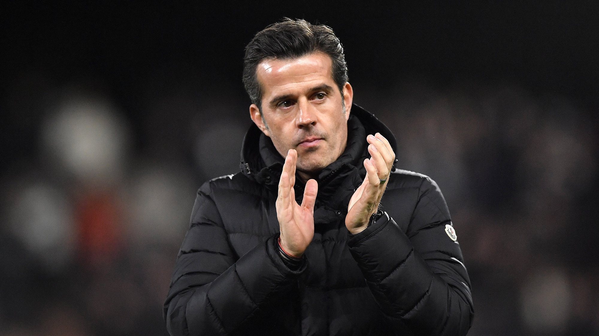 epa10402124 Fulham manager Marco Silva applauds fans before the English Premier League soccer match between Fulham FC and Chelsea FC in London, Britain, 12 January 2023.  EPA/Vince Mignott EDITORIAL USE ONLY. No use with unauthorized audio, video, data, fixture lists, club/league logos or &#039;live&#039; services. Online in-match use limited to 120 images, no video emulation. No use in betting, games or single club/league/player publications