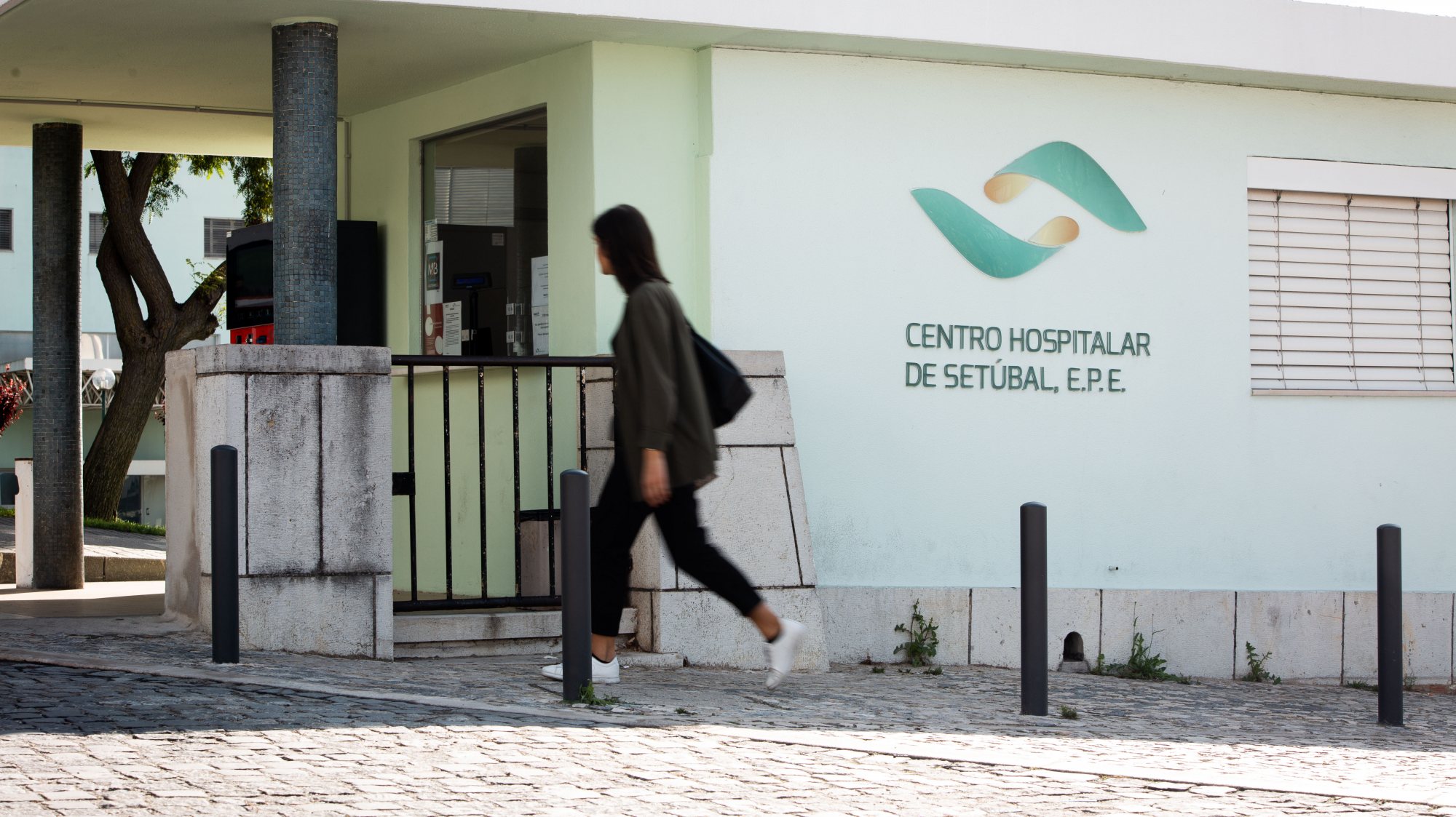 Ordem está preocupada com funcionamento da urgência de obstetrícia no hospital de Setúbal