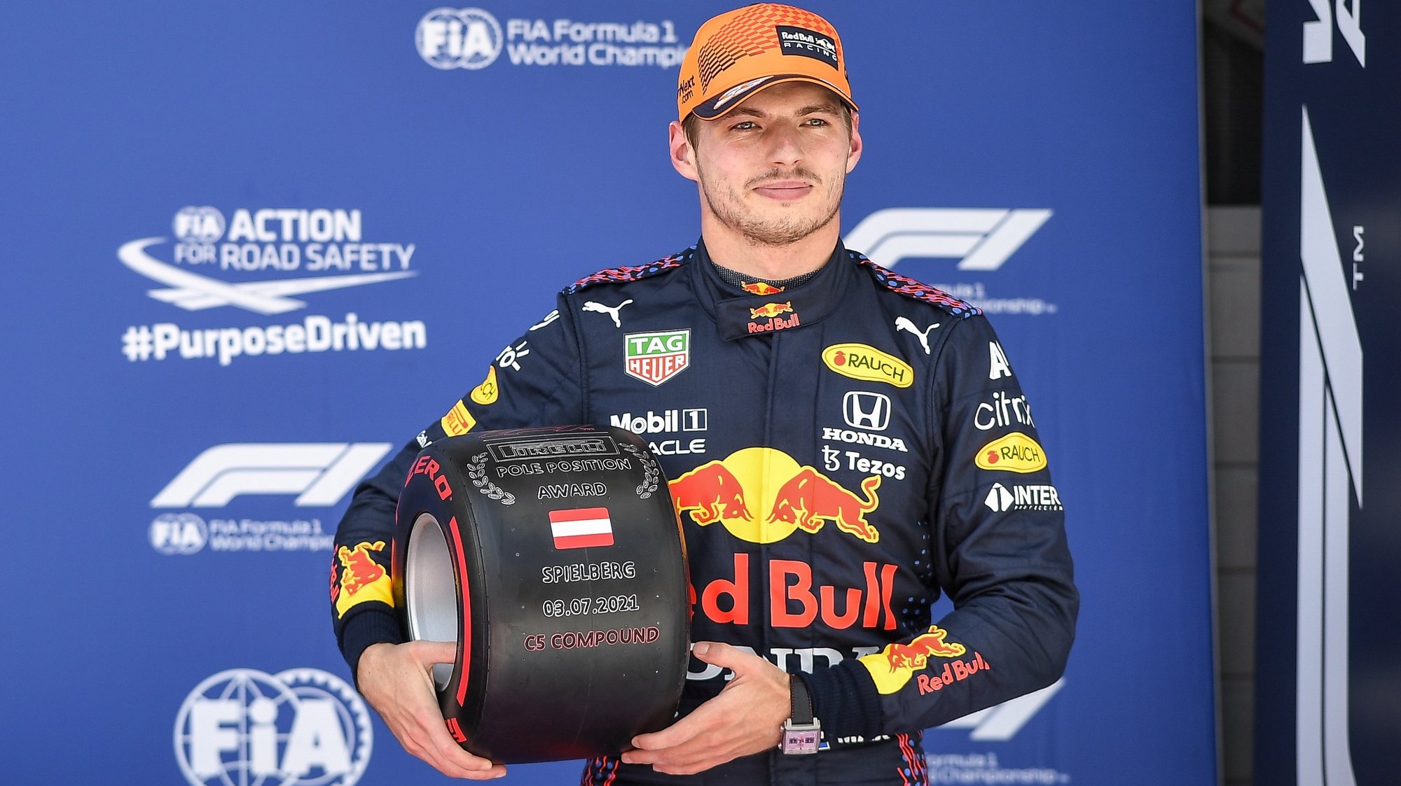 epa09320159 Dutch Formula One driver Max Verstappen of Red Bull Racing poses after taking the pole position in the qualifying for the Formula One Grand Prix of Austria at the Red Bull Ring in Spielberg, Austria, 03 July 2021.  EPA/Christian Bruna / POOL