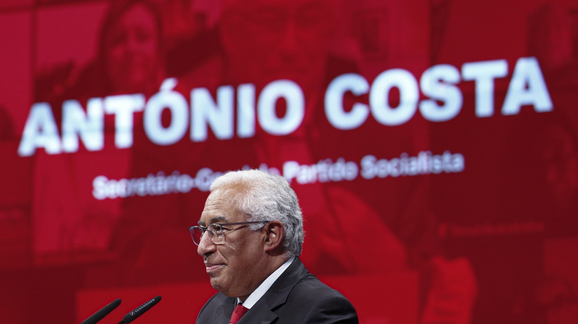 O secretário-geral do Partido Socialista (PS), António Costa, intervém durante a cerimónia comemorativa do 48º aniversário do partido, Lisboa, 19 de abril de 2021. ANTÓNIO COTRIM/LUSA