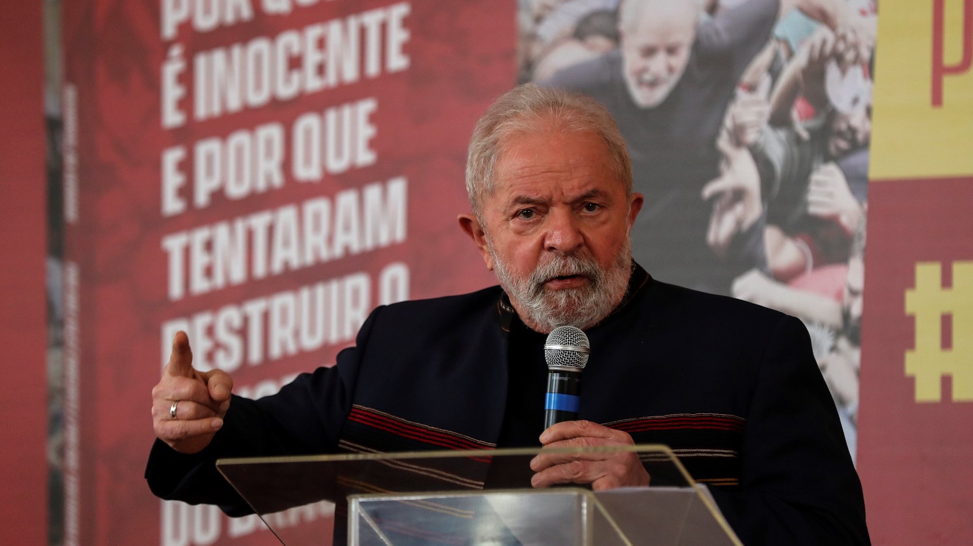epa09411302 Former Brazilian President Luiz Inacio Lula da Silva speaks during the presentation of a book on his judicial process, in Sao Paulo, Brazil, 12 August 2021. In the book, titled &#039;Memorial of the Truth&#039; Lula details first-hand the trials he faced during the case known as Operation Lava Jato.  EPA/Sebastiao Moreira