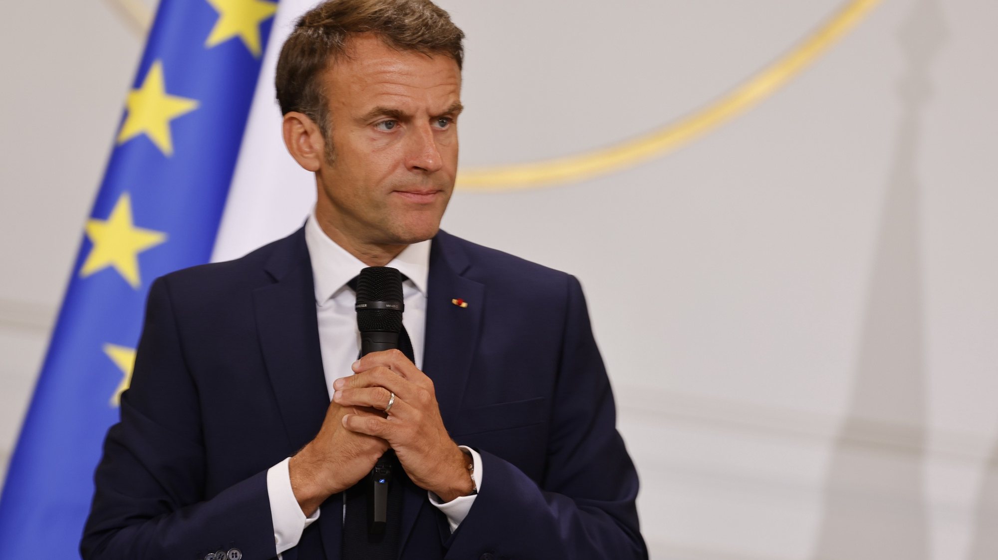 epa10725554 France&#039;s President Emmanuel Macron addresses mayors of cities affected by the violent clashes that erupted after a teen was shot dead by police last week during a meeting at the presidential Elysee Palace in Paris, France, 04 July 2023.  EPA/LUDOVIC MARIN / POOL  MAXPPP OUT