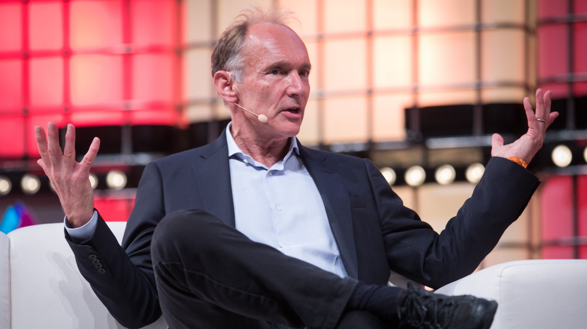 &quot;As consequências desta exclusão afetam a todos&quot;, diz Tim Berners-Lee, criador da World Wide Web