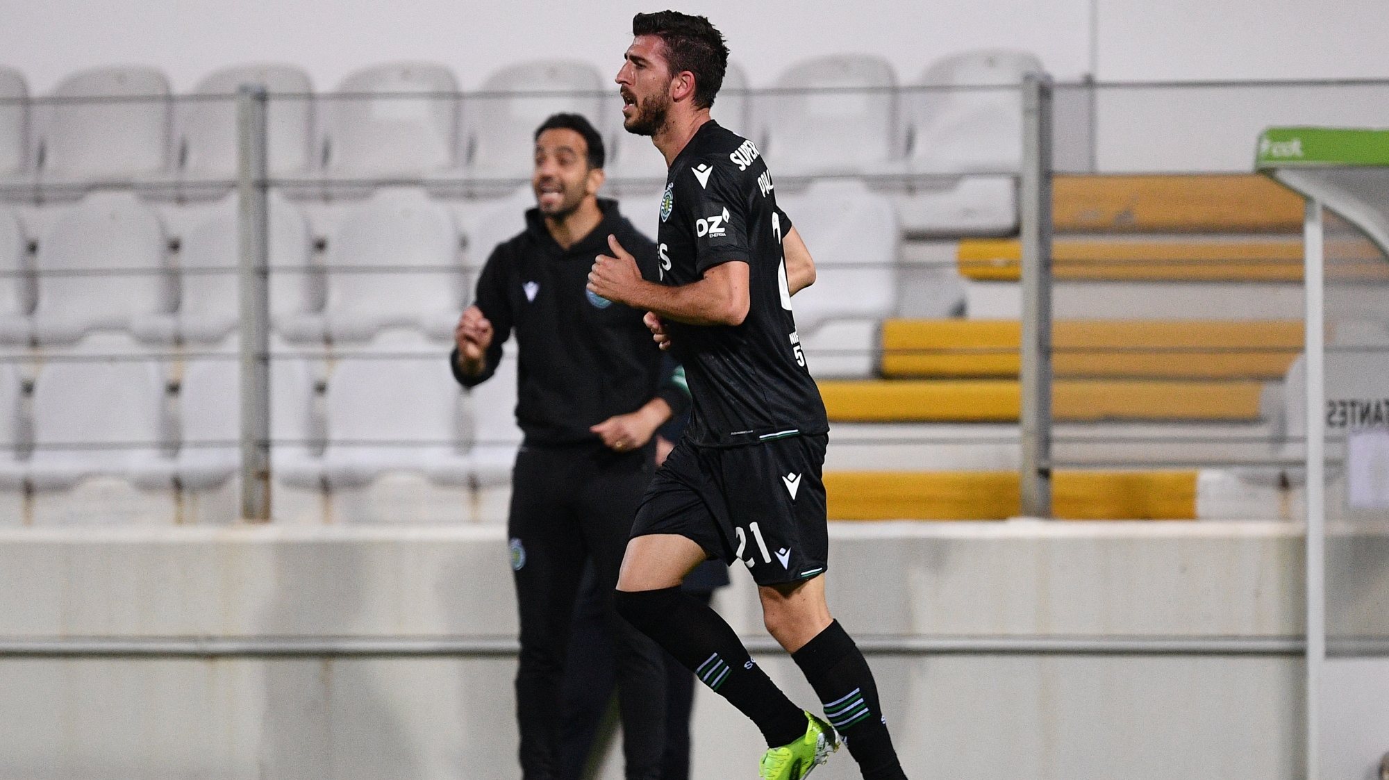 Paulinho marcou o primeiro golo pelo Sporting mas equipa comandada por Rúben Amorim não foi além do empate em Moreira de Cónegos