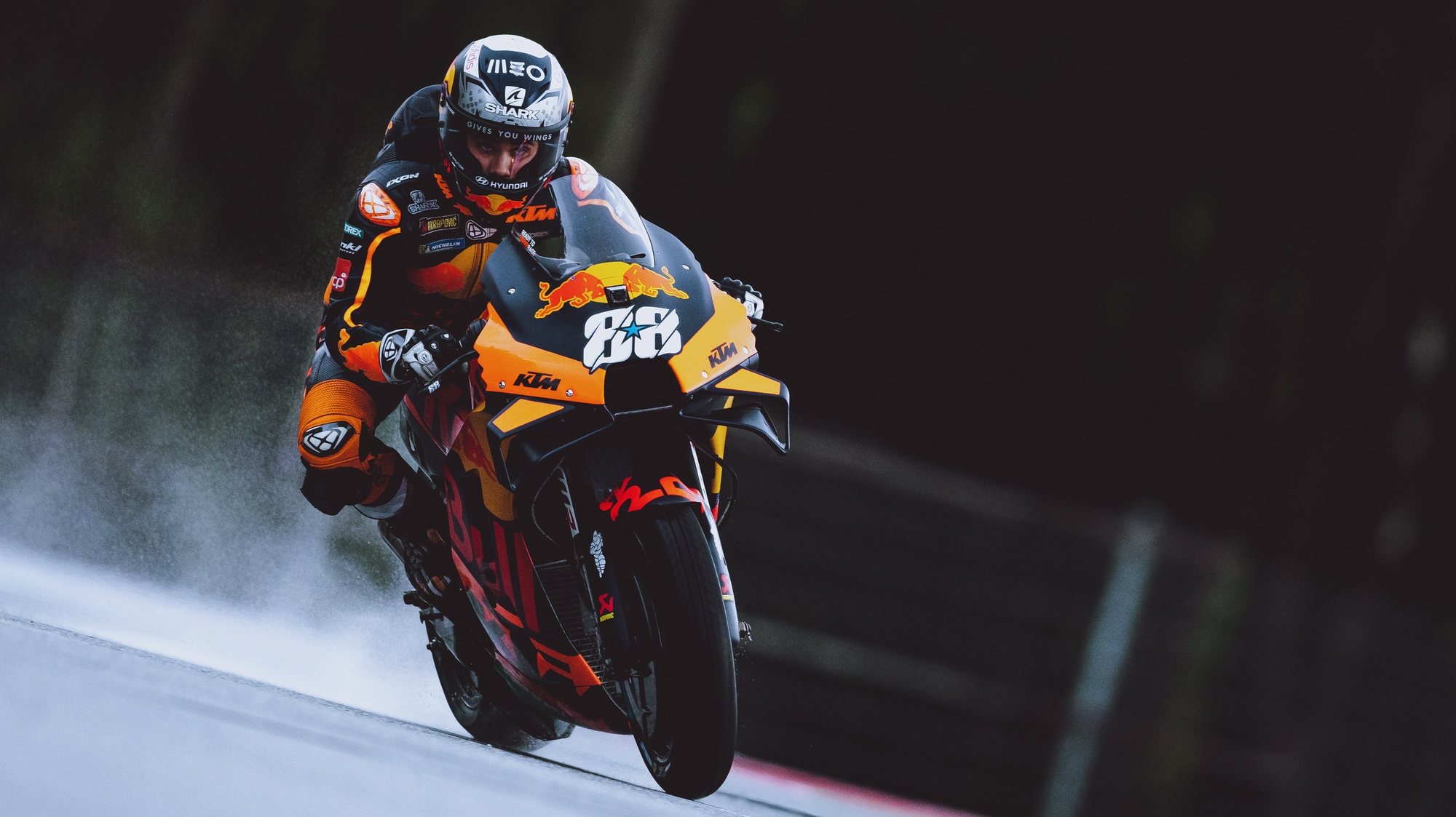 epa09405748 Portuguese MotoGP rider Miguel Oliveira of Red Bull KTM Factory Racing KTM during the warm up for the Grand Prix of Styria at the Red Bull Ring in Spielberg, Austria, 08 August 2021.  EPA/EXPA