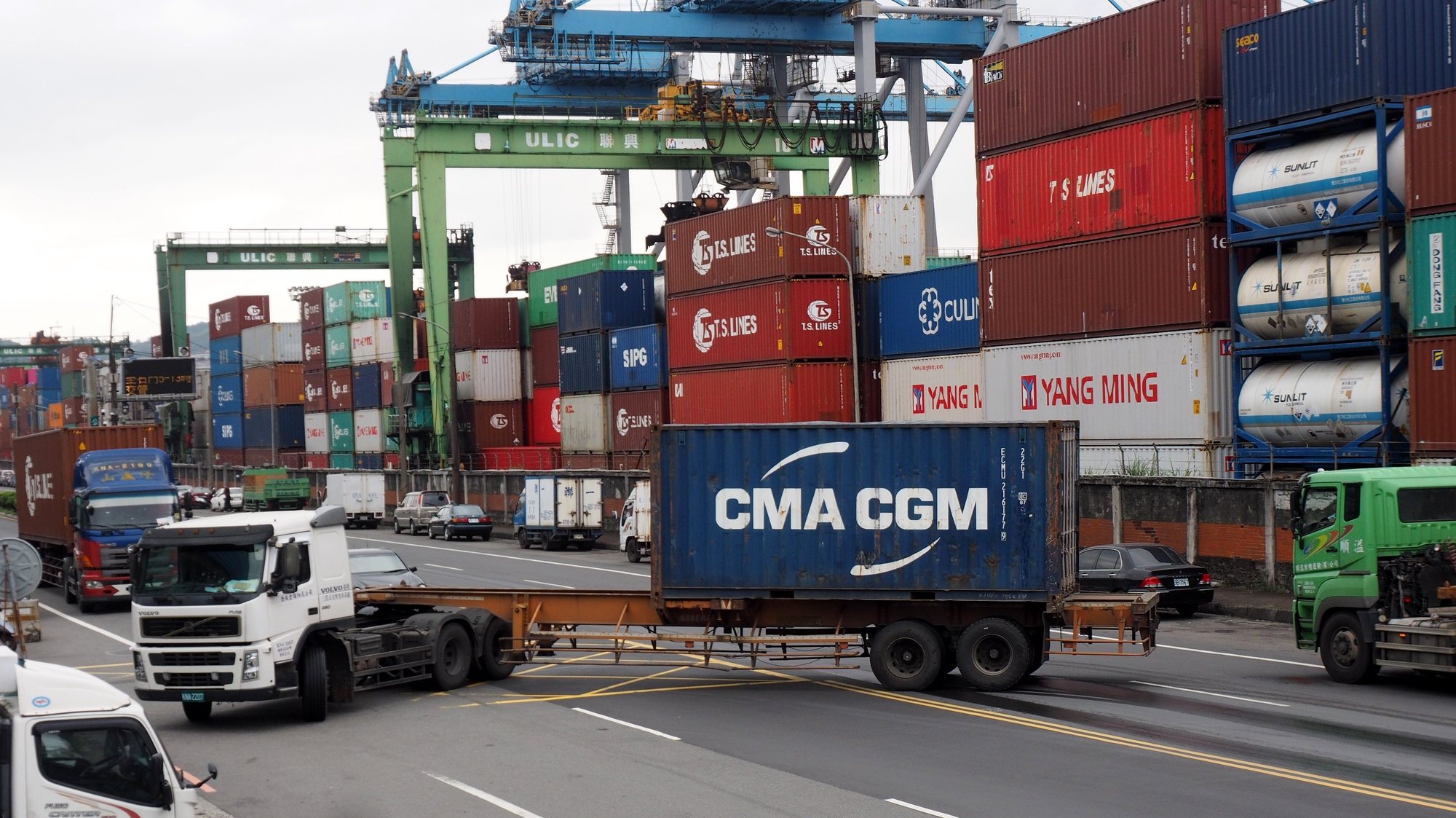 epa07976381 A truck unloads containers at Keelung Harbor in Keelung City, Taiwan, 06 November 2019. According to a United Nations (UN) Conference on Trade and Development (UNCTAD) study released on 05 November 2019, Taiwan has been the largest beneficiary of the ongoing trade war between China and the United States. The trade war managed to hurt the economy of both countries, but also helped others by diverting production to their markets. In the first half of 2019, China&#039;s export to the USA fell by nearly 35 billion US dollar, while Taiwan&#039;s export to the USA rose by 4.2 billion US dollar year on year.  EPA/DAVID CHANG