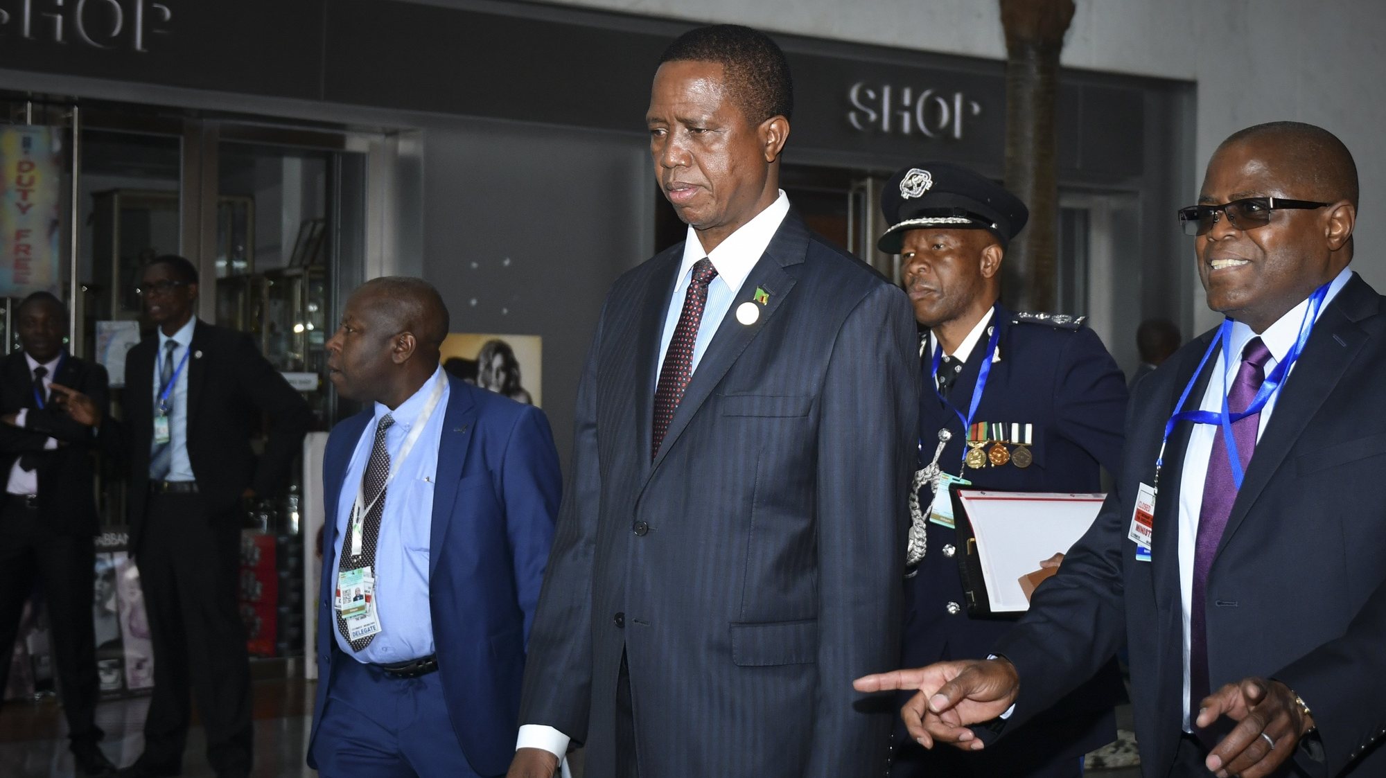 epa07358386 President of Zambia Edgar Lungu (C) arrives to attend the 32nd African Union Summit in Addis Ababa, Ethiopia, 10 February 2019. African heads of state and business leaders are gathering in Ethiopian capital for a two-day summit under the theme &#039;Refugees, Returnees and Internally Displaced Persons: Towards Durable Solutions to Forced Displacement in Africa&#039;.  EPA/STRINGER