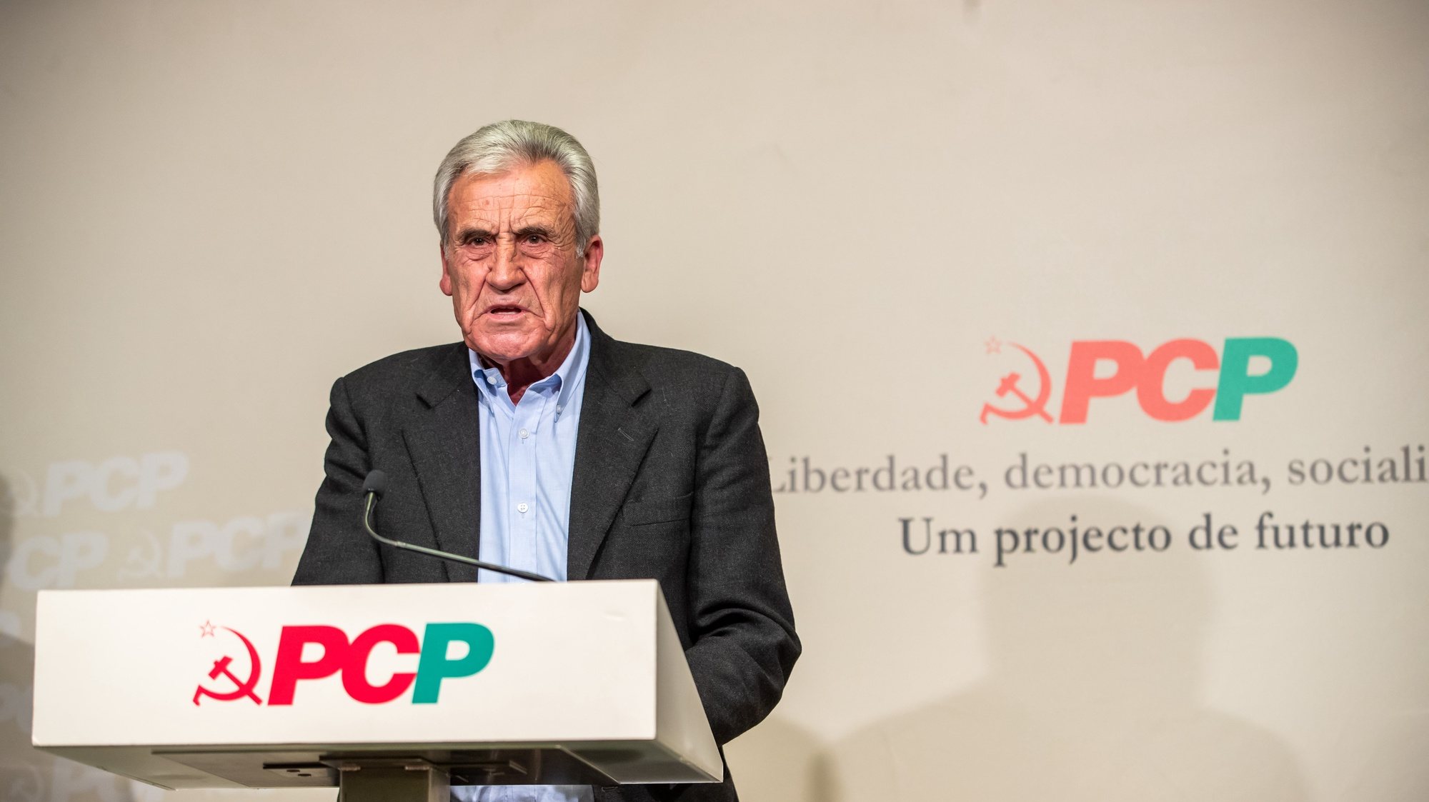 O secretário-geral do Partido Comunista Português (PCP), Jerónimo de Sousa, durante uma conferência de imprensa após reunião do Comité Central do PCP, na sede do PCP, em Lisboa, 22  de março de 2021. JOSÉ SENA GOULÃO/LUSA