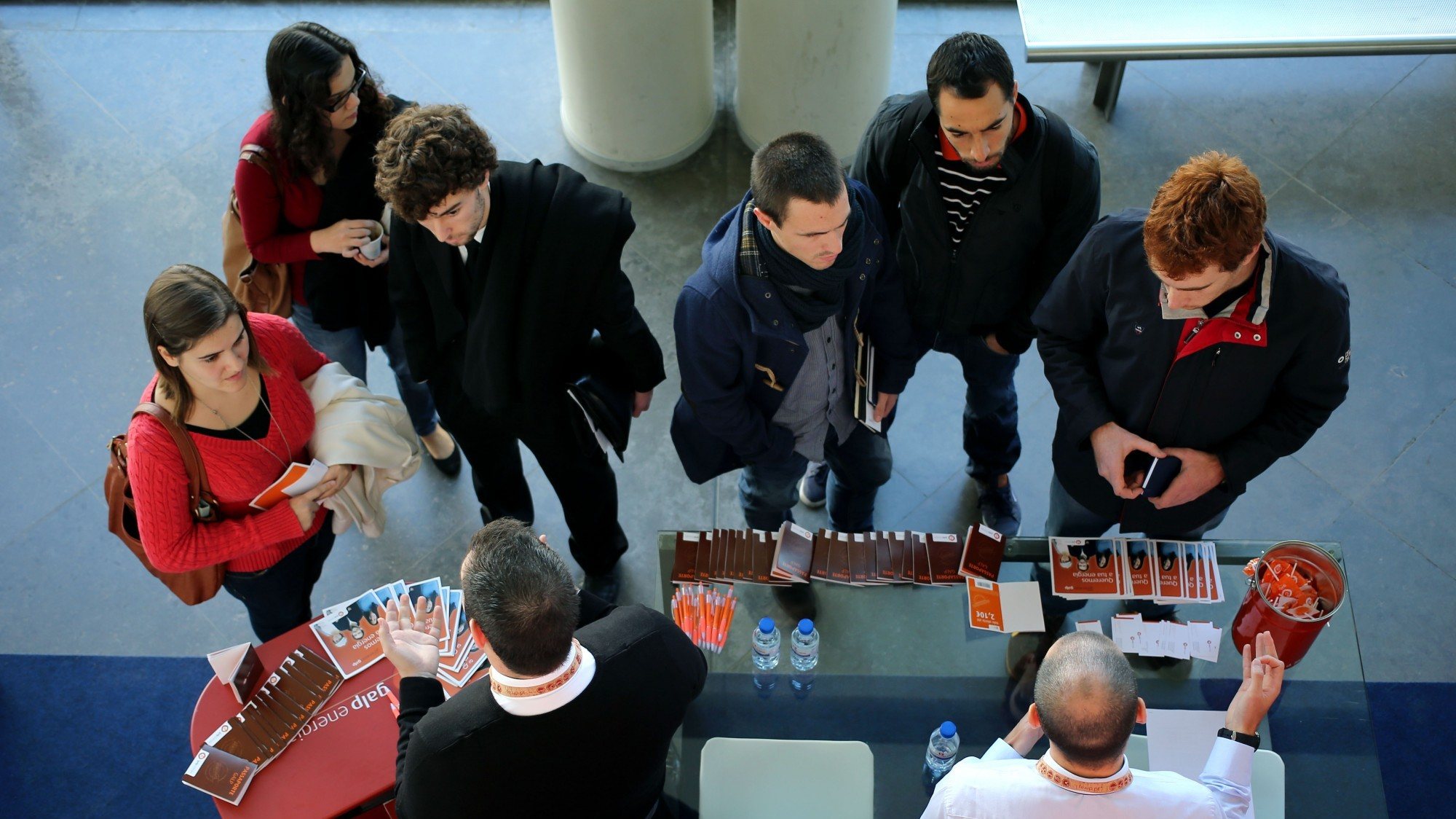 Feira de emprego na Faculdade de Engenharia da Universidade do Porto