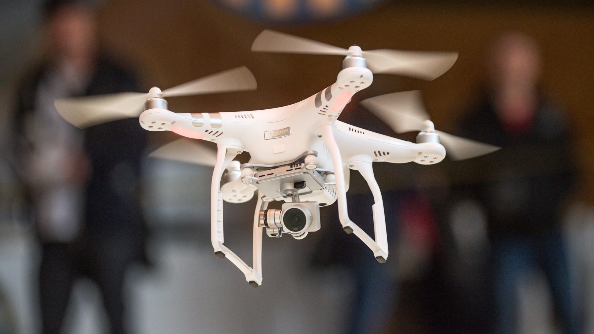 O laser aéreo conseguiu abater vários drones, a uma altitude de 900 metros e num raio de um quilómetro