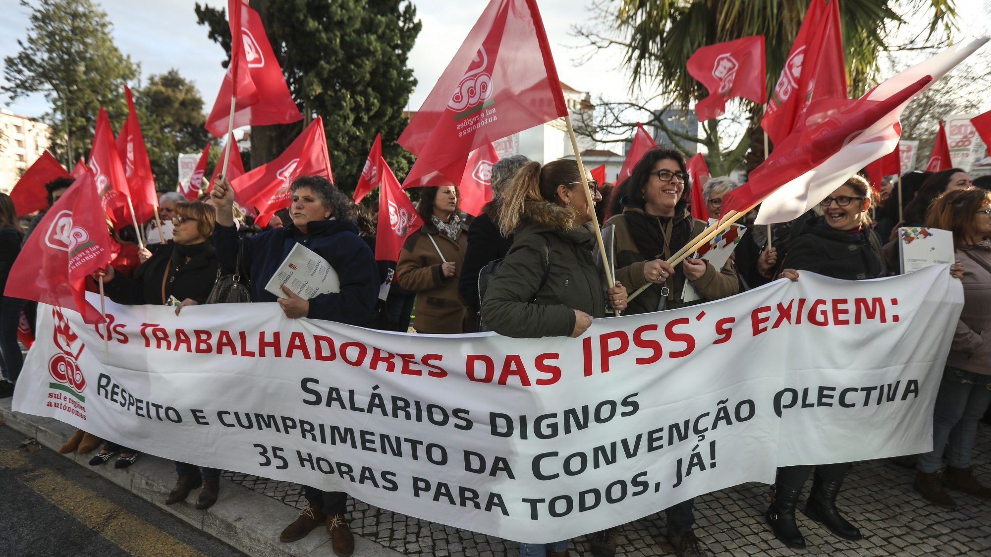 Encontro nacional de trabalhadores das IPSS, seguido de manifestação