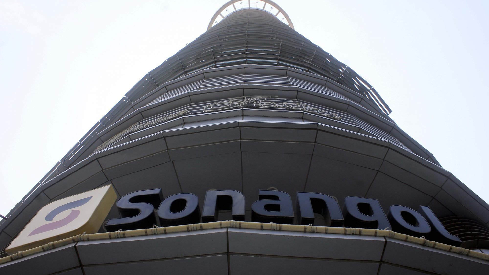A intenção de privatizar parcialmente a Sonangol foi anunciada há já vários anos
