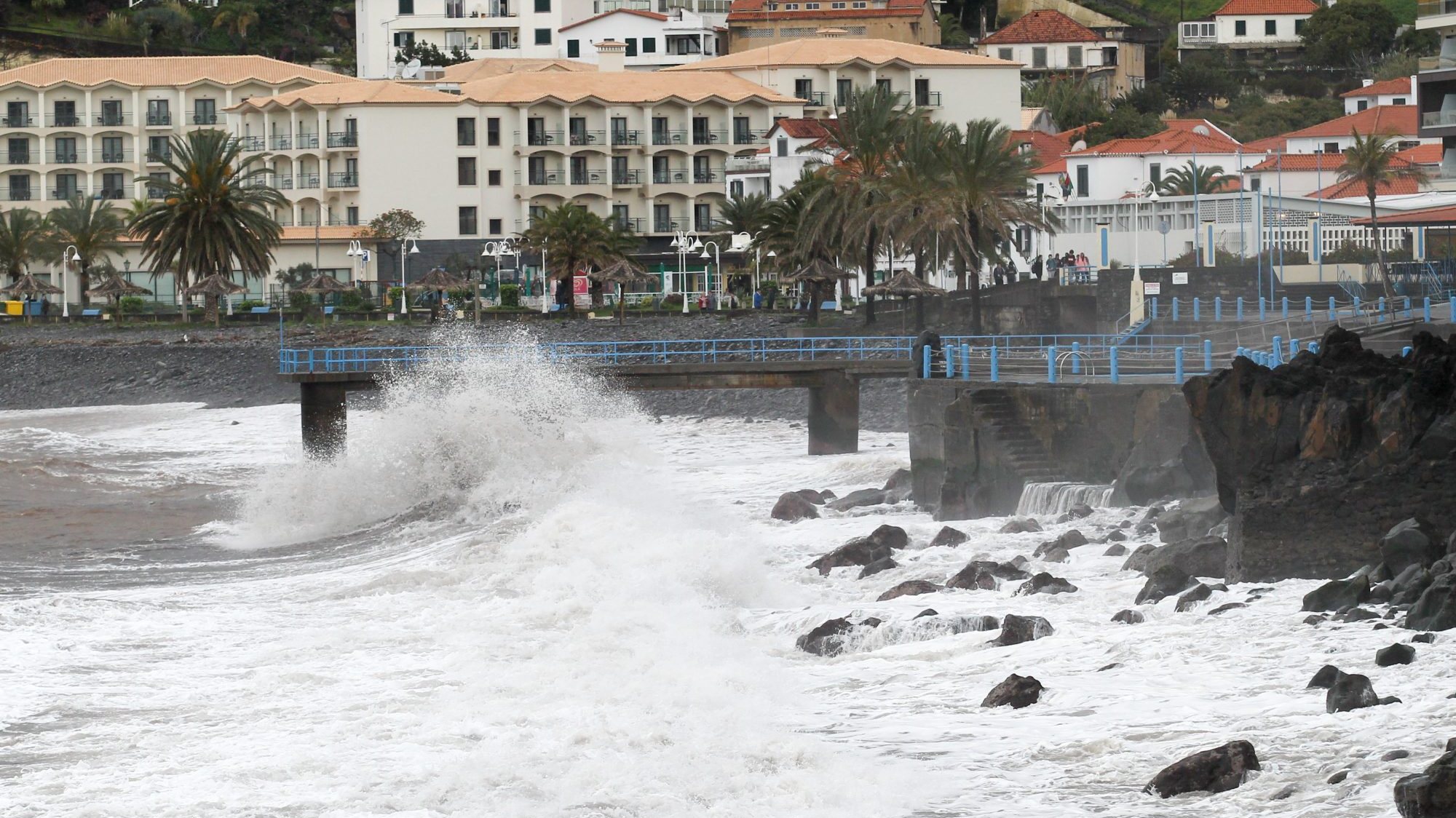 A costa norte da ilha da Madeira está sob aviso amarelo