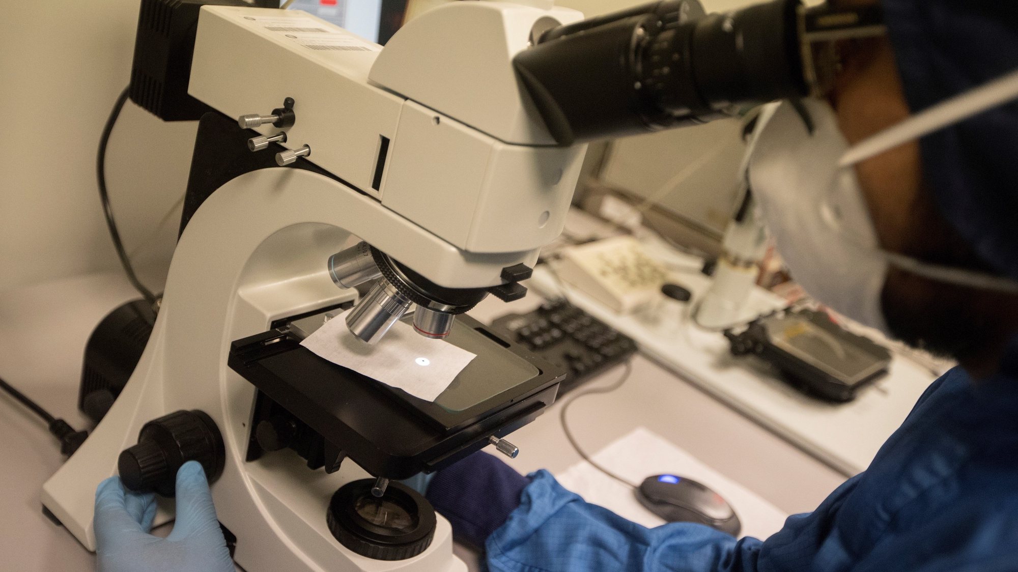 epa07694524 A researcher uses a microscope in the white room, a lab with controlled atmosphere, during the tests for the microchips, that the group designed, manufactured and calibrated, for the next NASA&#039;s mission to Mars in 2020, in Barcelona, Spain, 04 July 2019. The devices have the mission of measuring the direction and speed of the winter, the relative humidity, the pressure and suspended dust&#039;s attributes in the red planet.  EPA/Marta Perez
