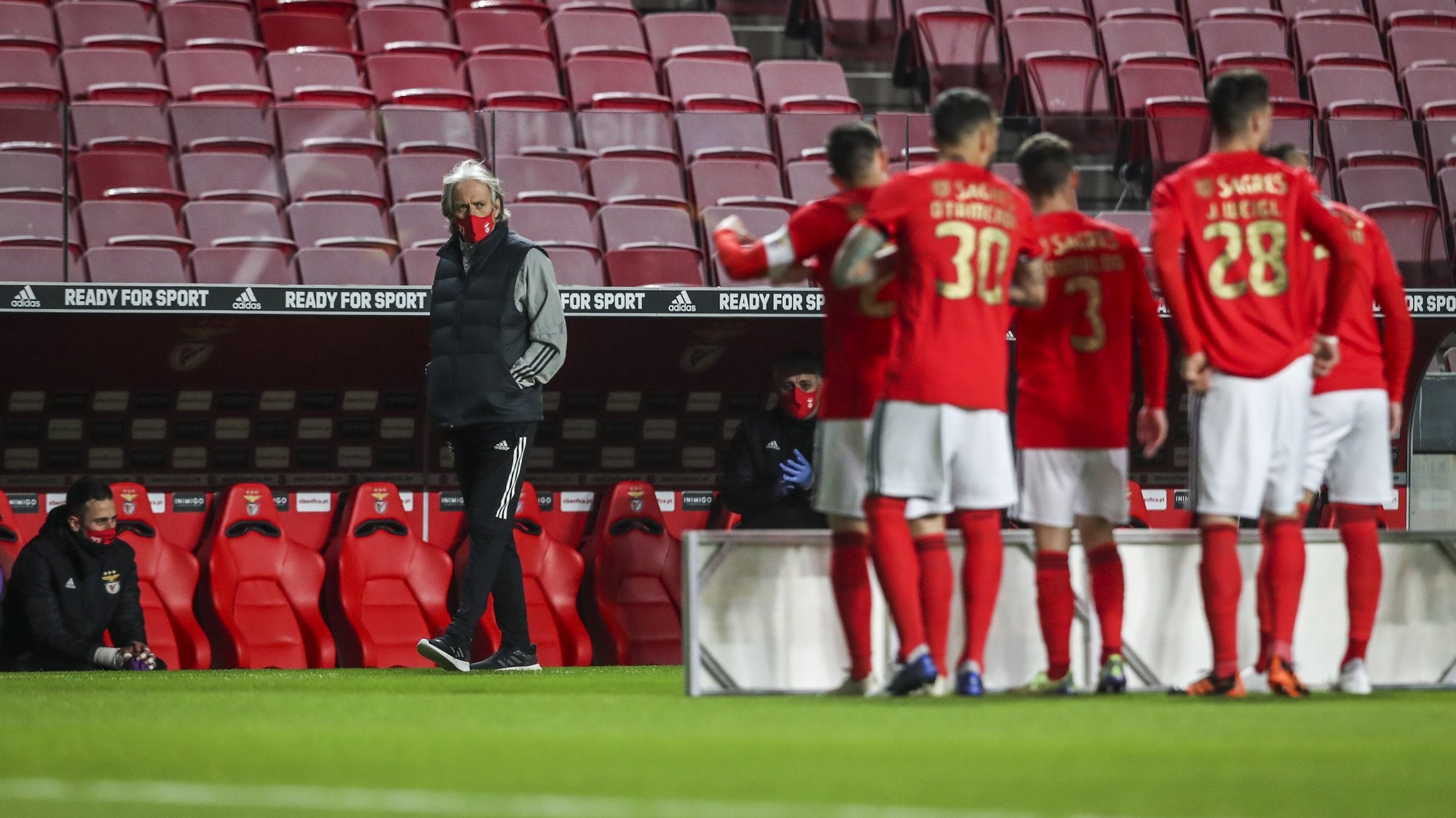 Benfica head coach Jorge Jesus (L) reacts prior to the Portuguese First League Soccer match between Benfica and Tondela held at Luz Stadium in Lisbon, Portugal, 08 January 2021. JOSE SENA GOULAO/LUSA