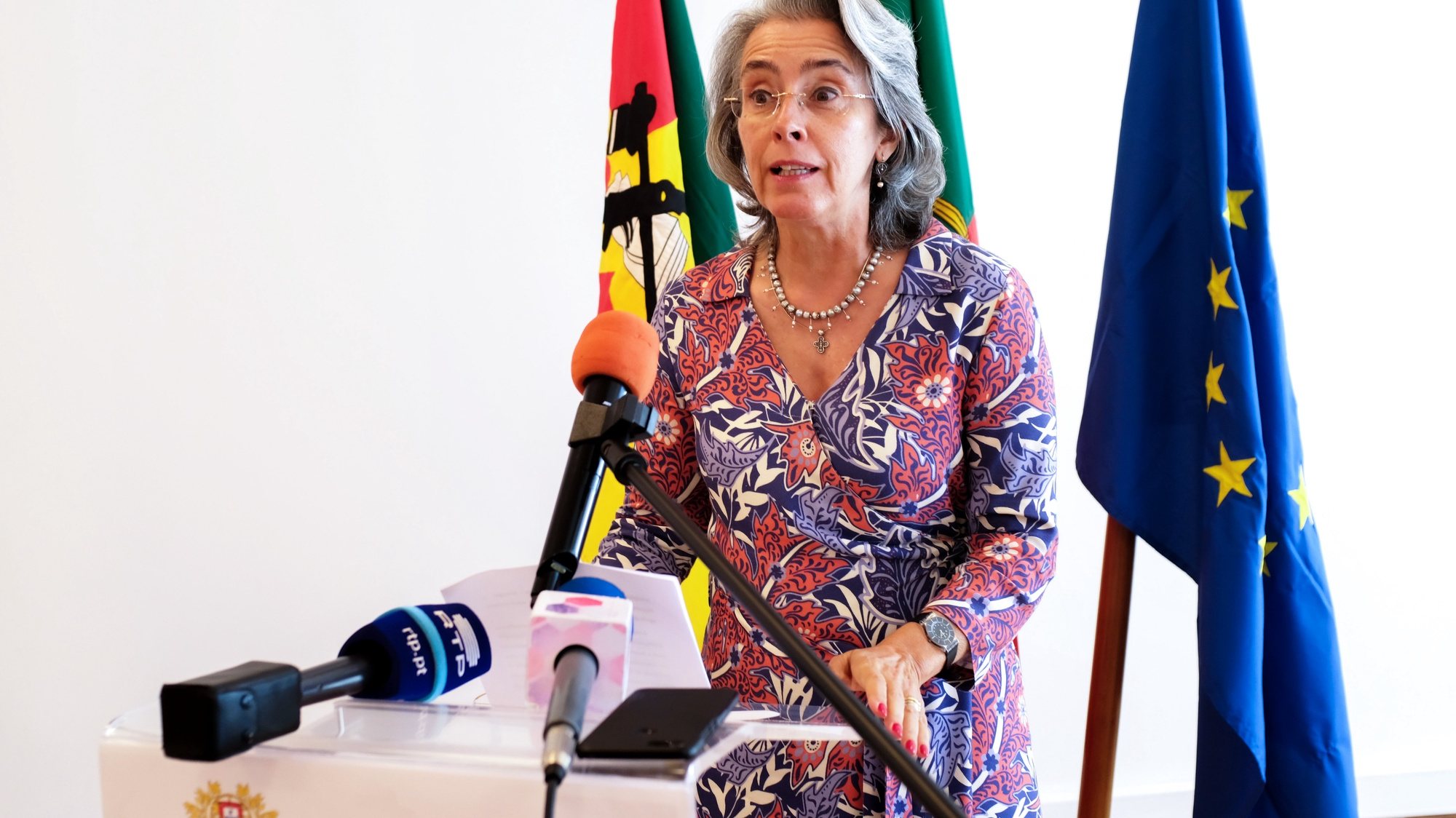 A embaixadora de Portugal, Maria Amélia Paiva , intervem no final da cerimónia de assinatiura de um contrato entre a SOFID e a APIEX, Maputo, Moçambique, 27 de setembro de 2019.  ANTÓNIO SILVA/LUSA