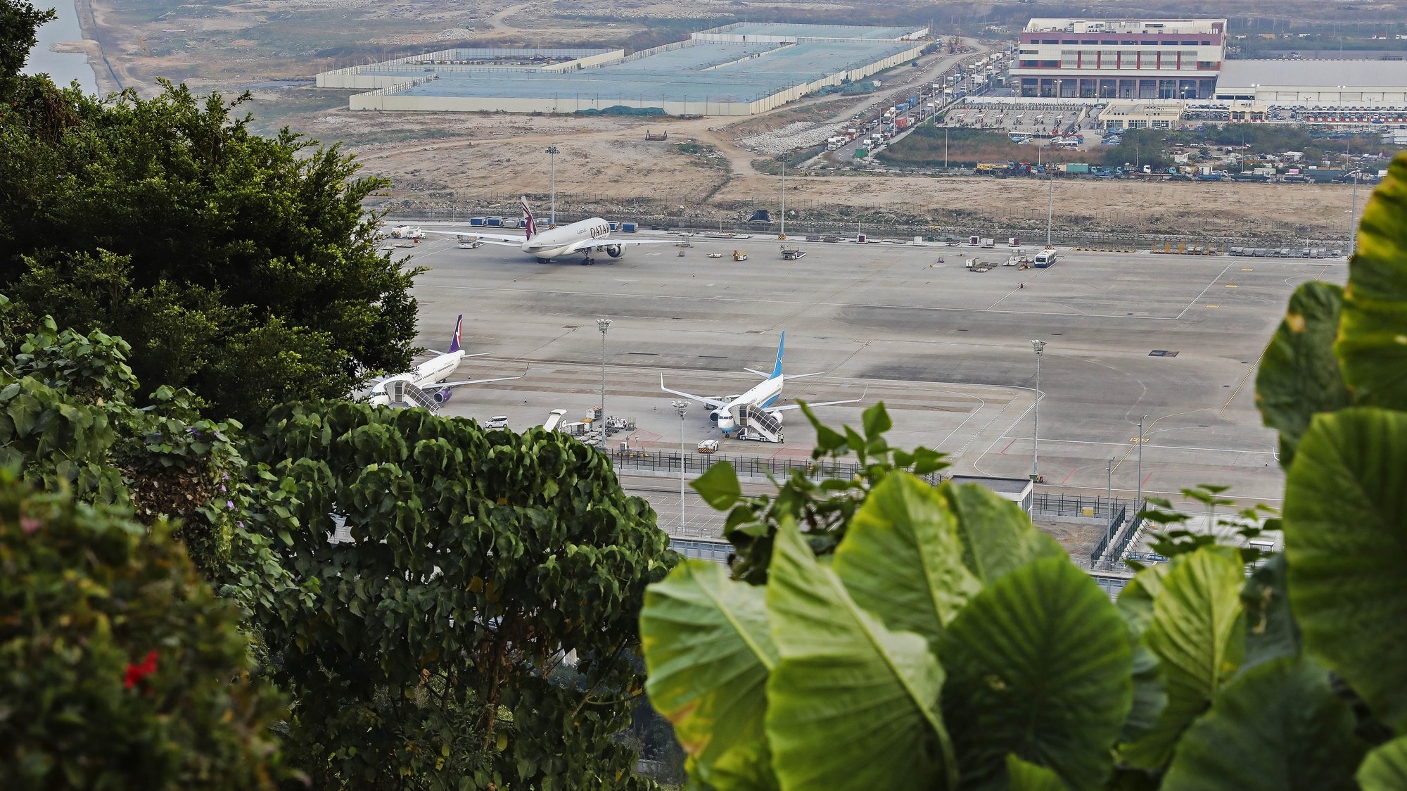 Placa com aviões no aeroporto de Macau, China.17 de dezembro de 2019. JOÃO RELVAS/LUSA