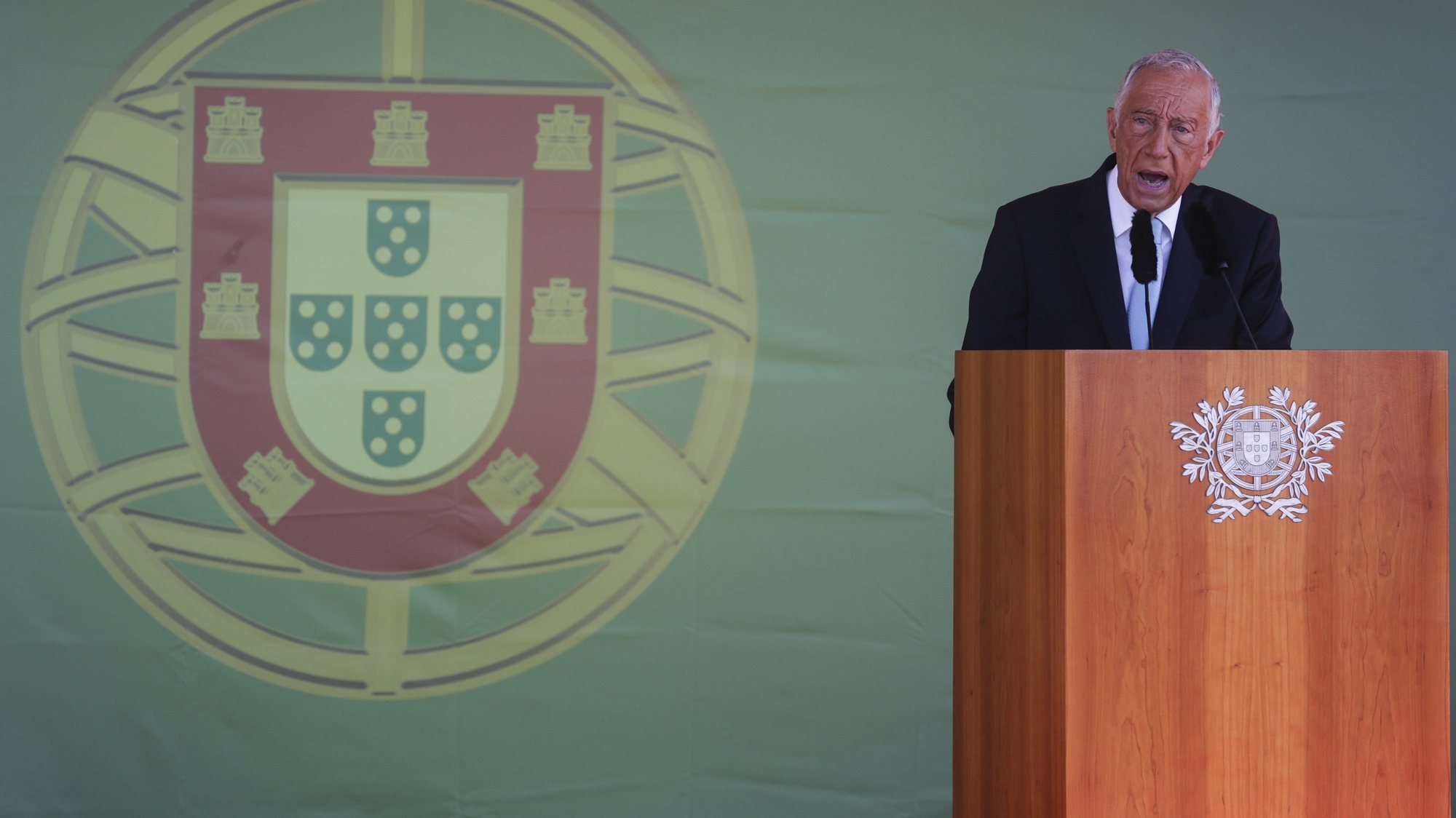 O Presidente da República, Marcelo Rebelo de Sousa, participa nas Comemorações oficiais do Dia de Portugal, de Camões e das Comunidades Portuguesas, na cidade do Funchal na Madeira, 10 de junho de 2021. TIAGO PETINGA/LUSA