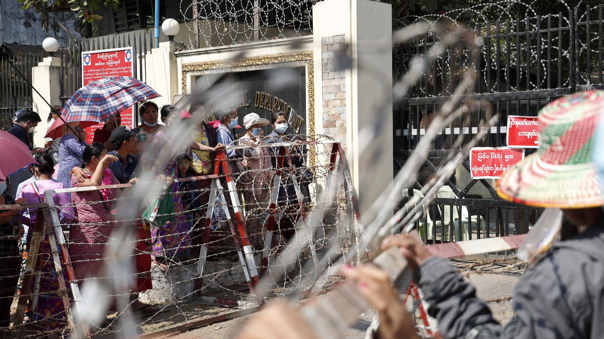 Myanmar concede perdão a mais de 80 prisioneiros