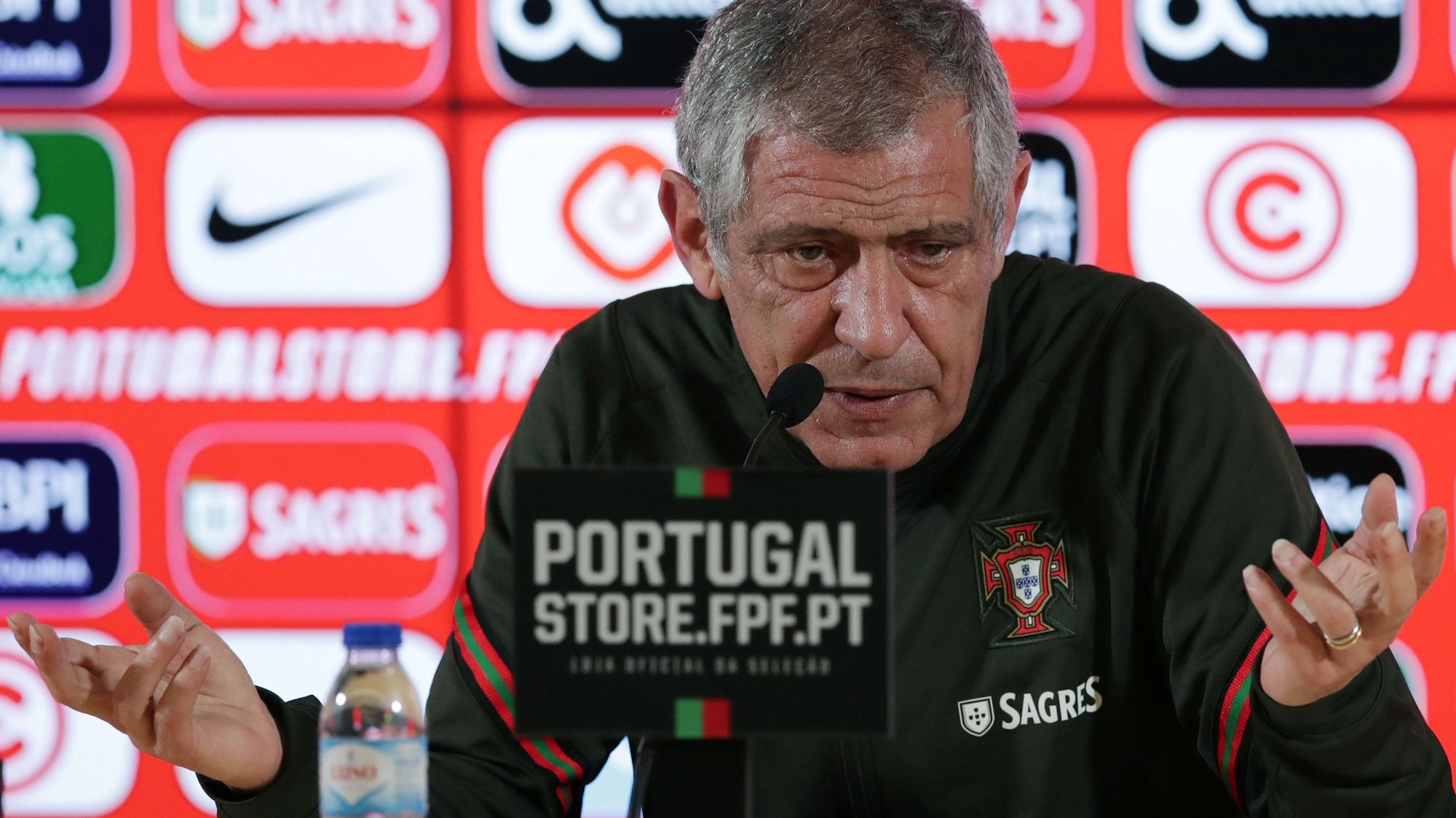 Portugal&#039;s head-coach, Fernando Santos, attends a press conference at Dragao stadium in Porto, Portugal, 28 March 2022. Portugal  will face North Macedonia in their FIFA World Cup Qatar 2022 play-off qualifying soccer match on 29 March 2022. ESTELA SILVA/LUSA