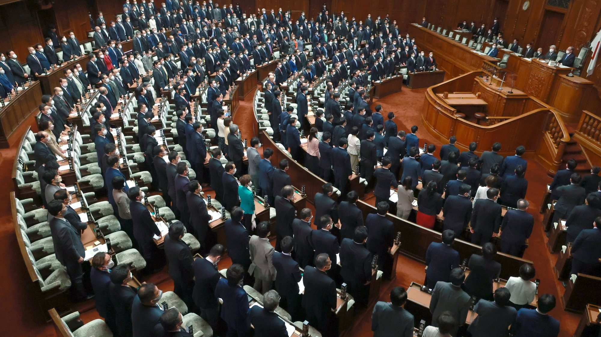 epa09792988 Japan&#039;s House of Representatives members stand as they adopt a resolution to condemn the invasion of Ukraine by Russia, at the parliament in Tokyo, Japan, 01 March 2022. Earlier in the day, Japan government also approved sanctions against Russia, including assets owned by Russian President Vladimir Putin.  EPA/JIJI PRESS JAPAN OUT EDITORIAL USE ONLY/  NO ARCHIVES