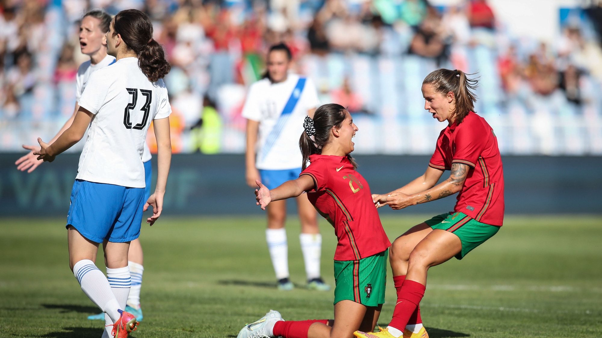 Portugal&#039;s Francisca Nazareth celebrates after scoring a goal against Greece during the 2022 Women&#039;s Soccer European Championships Qualification match, held in Lisbon, Portugal, 22 June 2022. ANTONIO COTRIM/LUSA