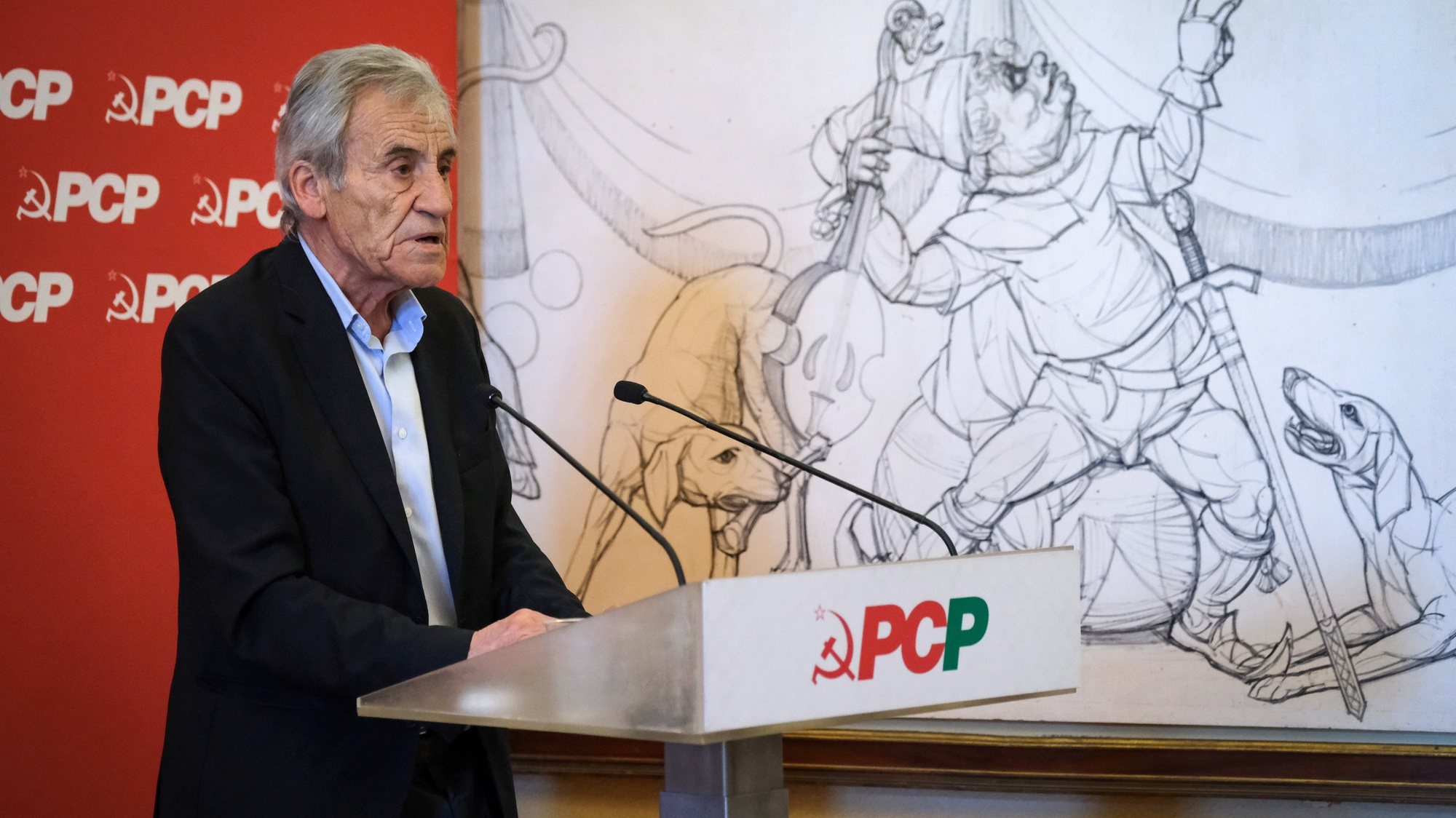 O secretário geral do PCP, Jerónimo de Sousa, discursa, durante a sessão de abertura das jornadas parlamentares do Partido Comunista Português (PCP), 27 de Junho de 2022. RUI MINDERICO/LUSA