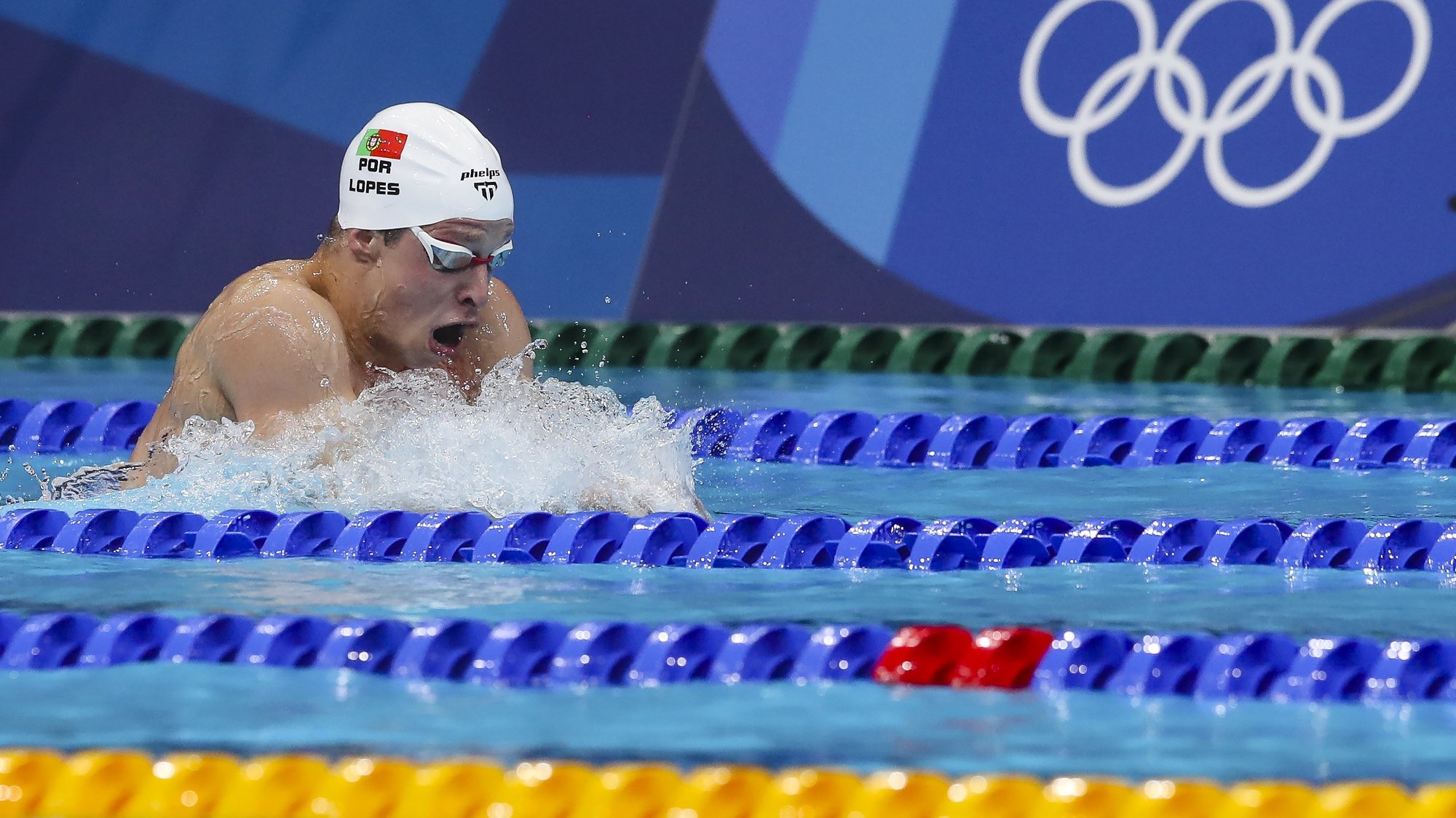 O nadador português Gabriel Lopes em ação durante a prova de qualificação dos 200m estilos dos Jogos Olímpicos Tóquio2020, Japão, 28 de julho de 2021. JOSÉ COELHO/LUSA