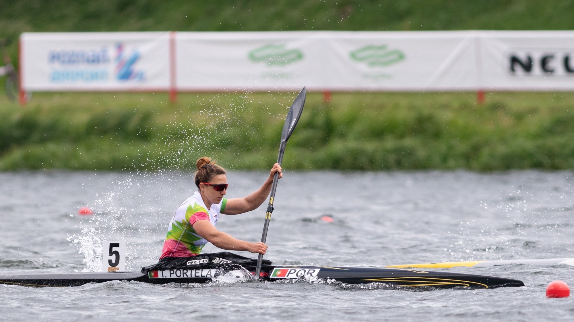 epa09977343 Teresa Portela of Portugal competes in a heat of the women&#039;s K1 500m race at the ICF Kayak and Canoe World Cup event in Poznan, Poland, 26 May 2022.  EPA/Jakub Kaczmarczyk POLAND OUT