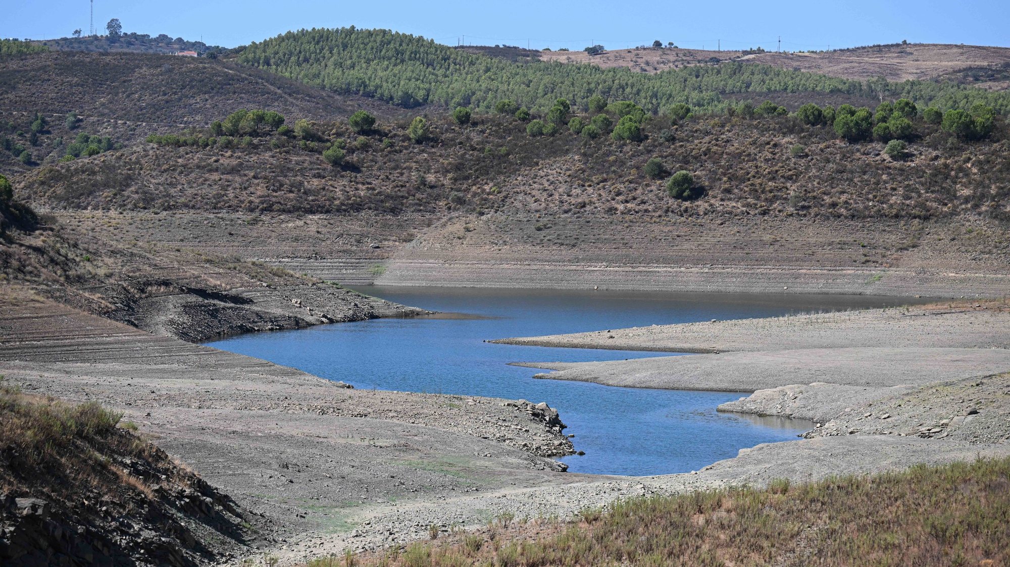 Barragem do Belhiche com pouca água devido às consequências da seca que afeta o baixo Guadiana, Castro Marim, 11 de agosto de 2022. (ACOMPANHA TEXTO DE 12-08-22) LUÍS FORRA/LUSA